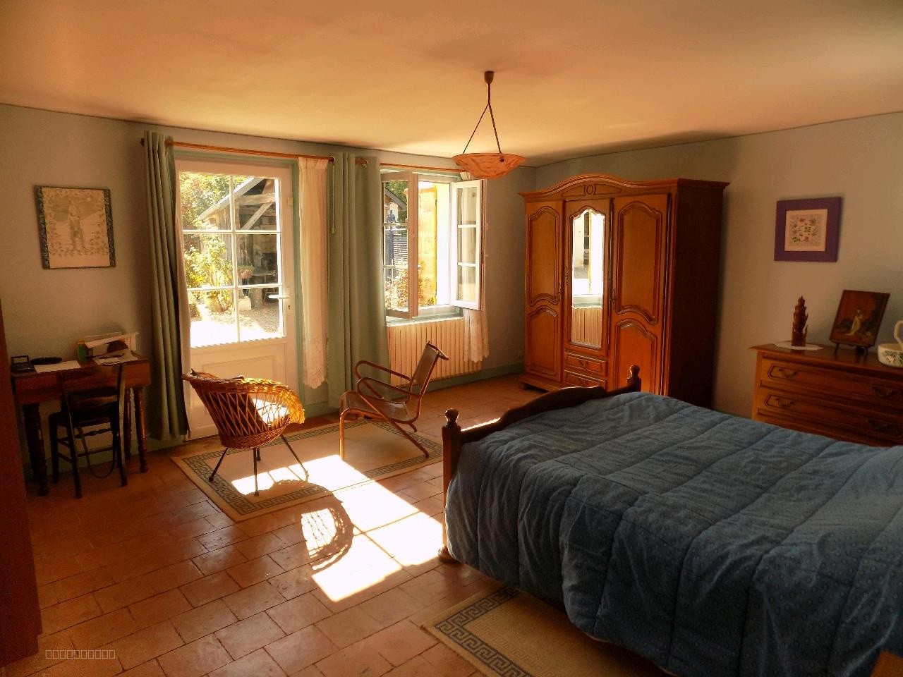 BELLE LONGERE AU CALME — photo 4