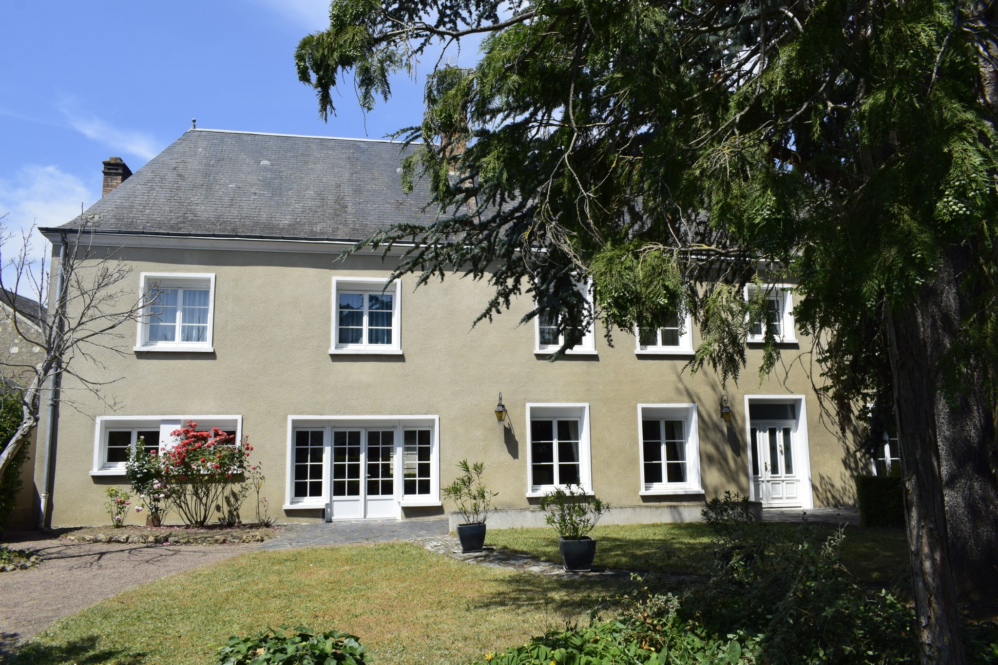 Maison à vendre à Restigne, 26,18 m², 9 pièces – photo 2 sur 20