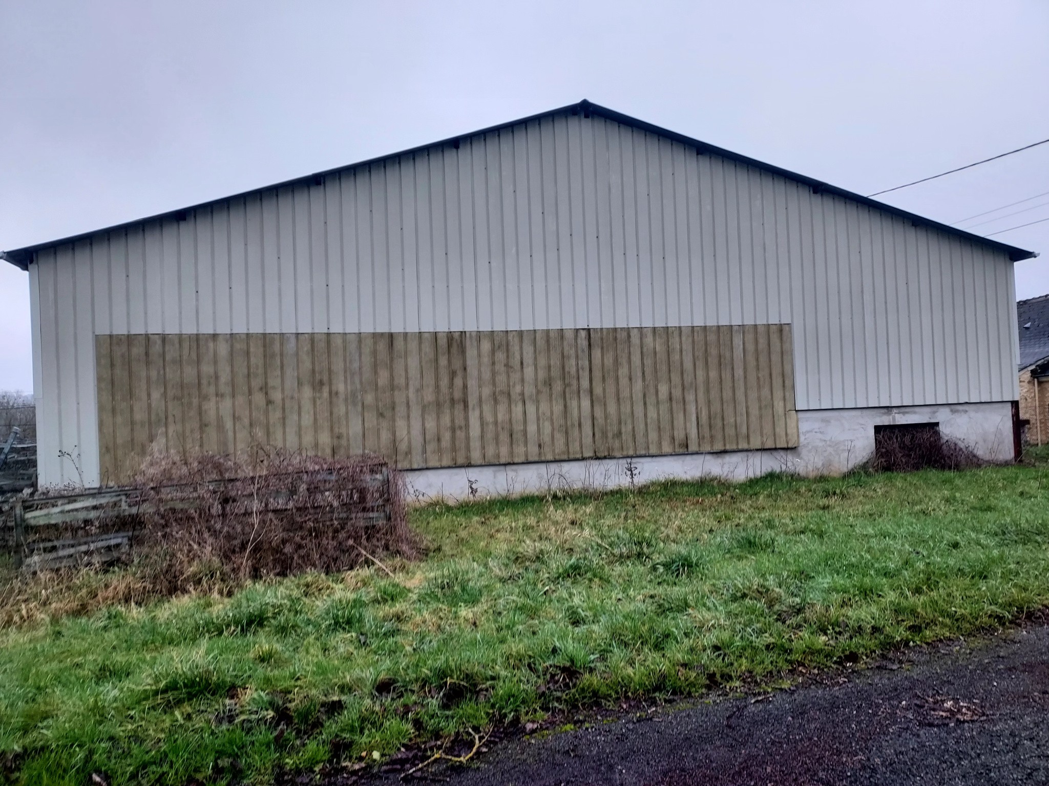 Bien immobilier à vendre à Bourgueil, 7 462 m² – photo 3 sur 3