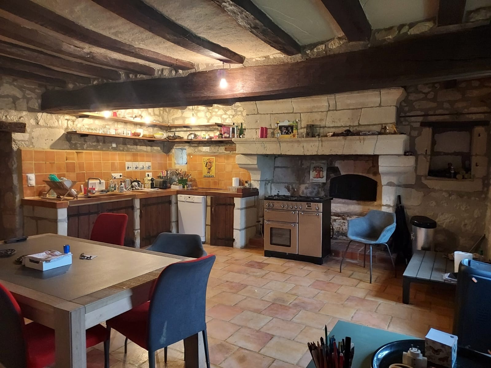 Maison à vendre à Restigne, 31,73 m², 8 pièces – photo 3 sur 20
