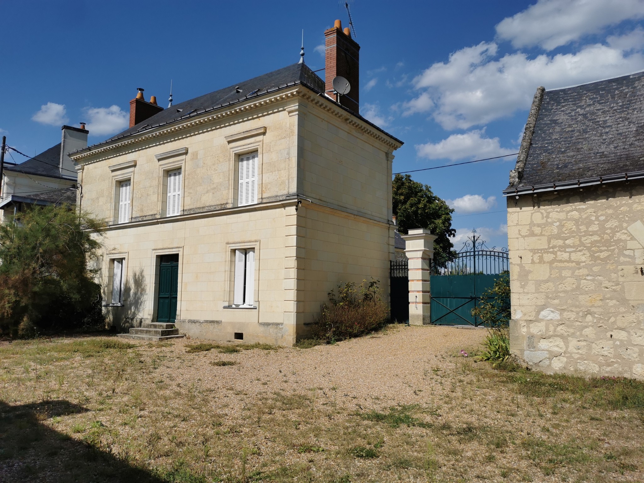 Maison à vendre à Benais, 22,54 m², 7 pièces – photo 1 sur 17
