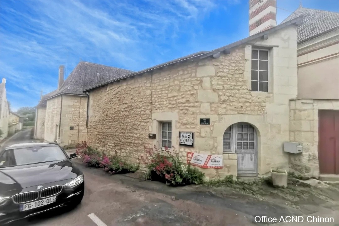 Immeuble à vendre à Lerne, 170 m² – photo 1 sur 17