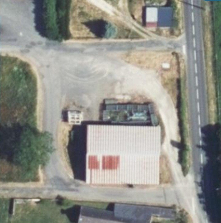 Bien immobilier à vendre à Bourgueil, 7 462 m² – photo 1 sur 3