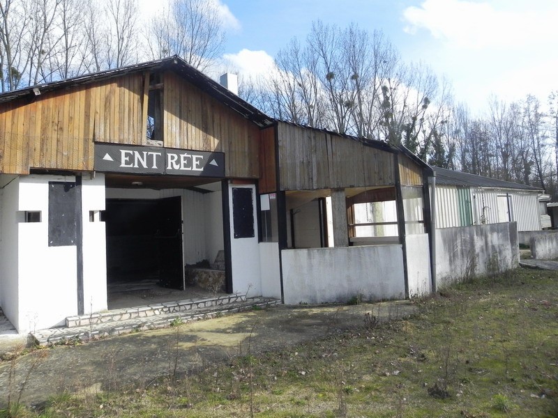 Local commercial à vendre à Beaumont en veron, 300 m² – photo 3 sur 3