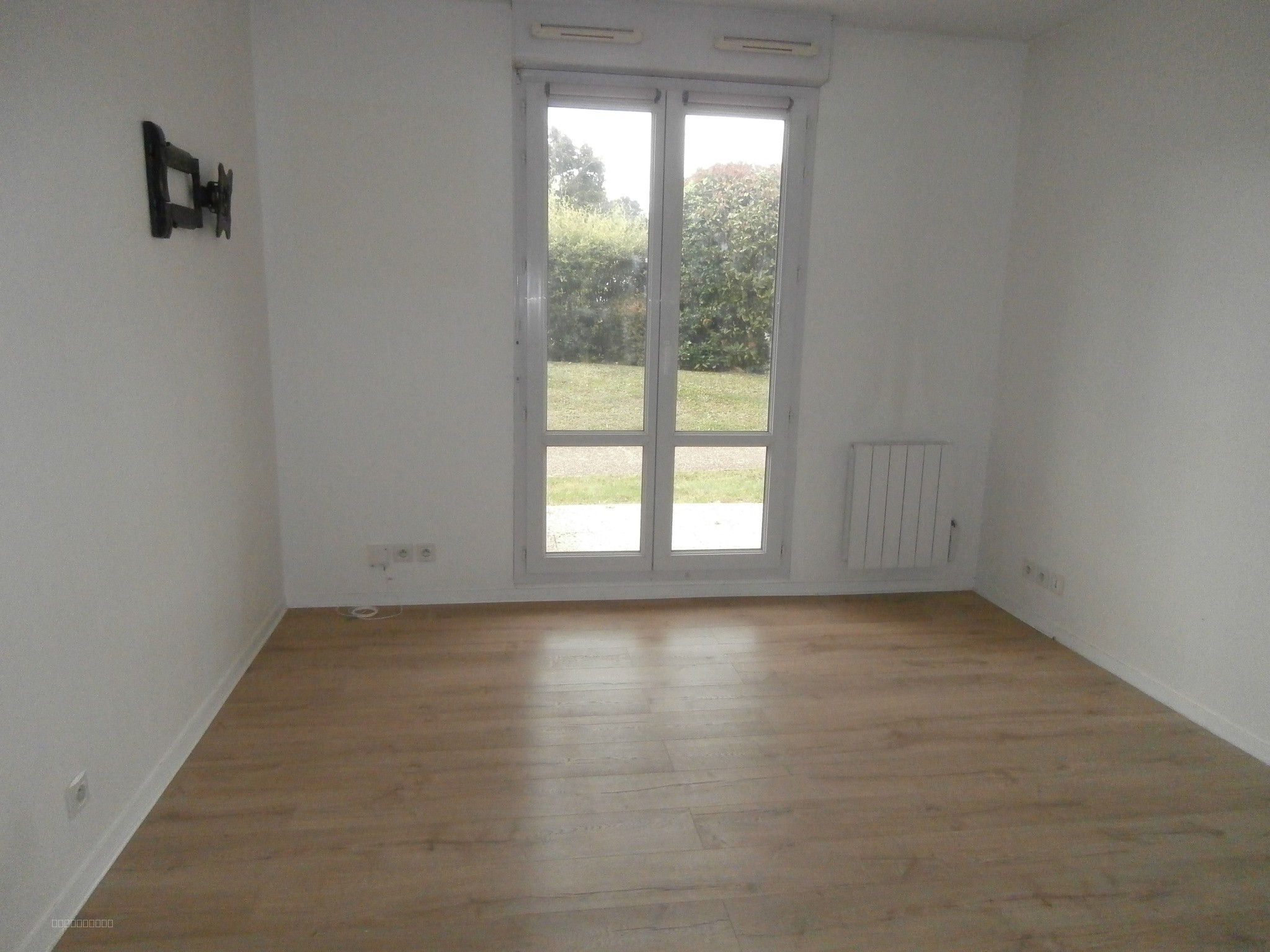 Studio à louer à Le mans, 1 180 m², 1 pièce – photo 2 sur 9