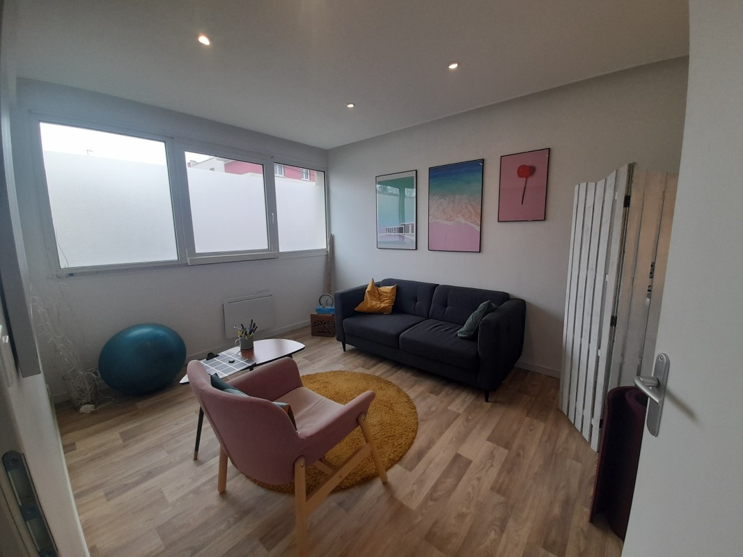 Local commercial à louer à Besancon, 34 m² – photo 2 sur 9
