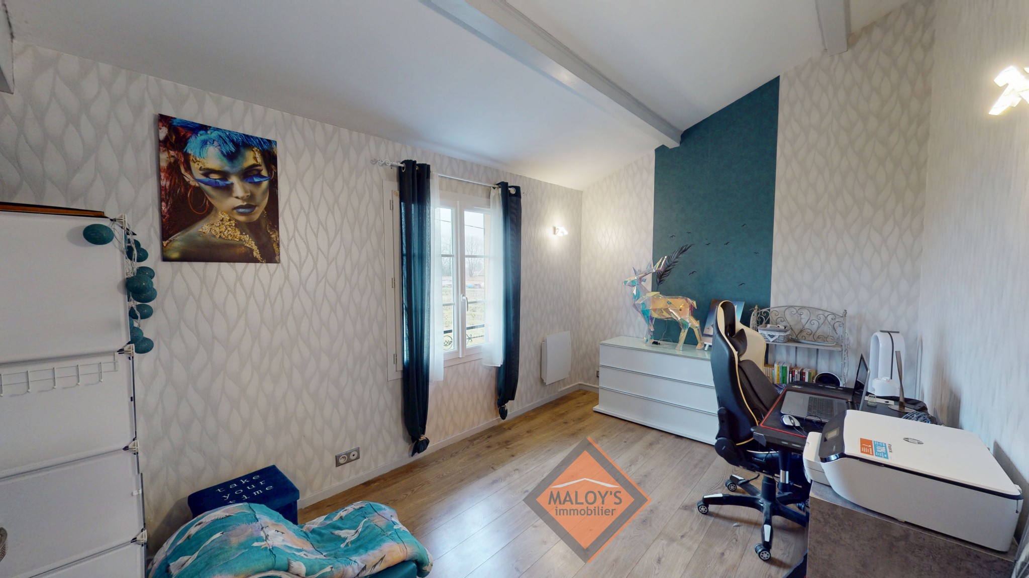 Viila de 2008 de 118m2 avec 3 chambres sur un terrain de 500m2 plat au coeur du joli village de Charentay — photo 10