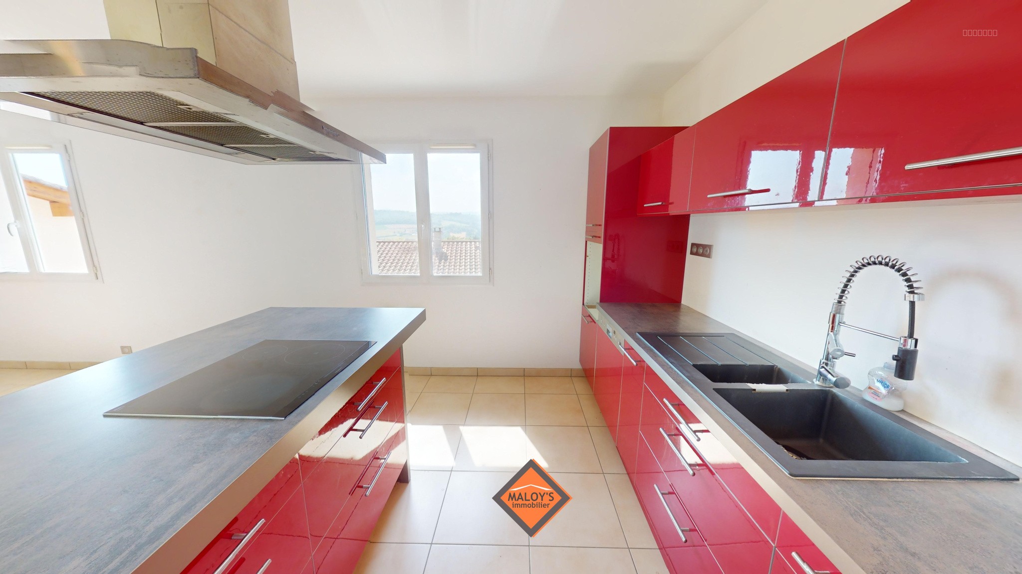 Villa contemporaine lumineuse 5 chambres Le Bois d’Oingt - Calme et volumes atypiques - Sous-sol 85m2 — photo 5