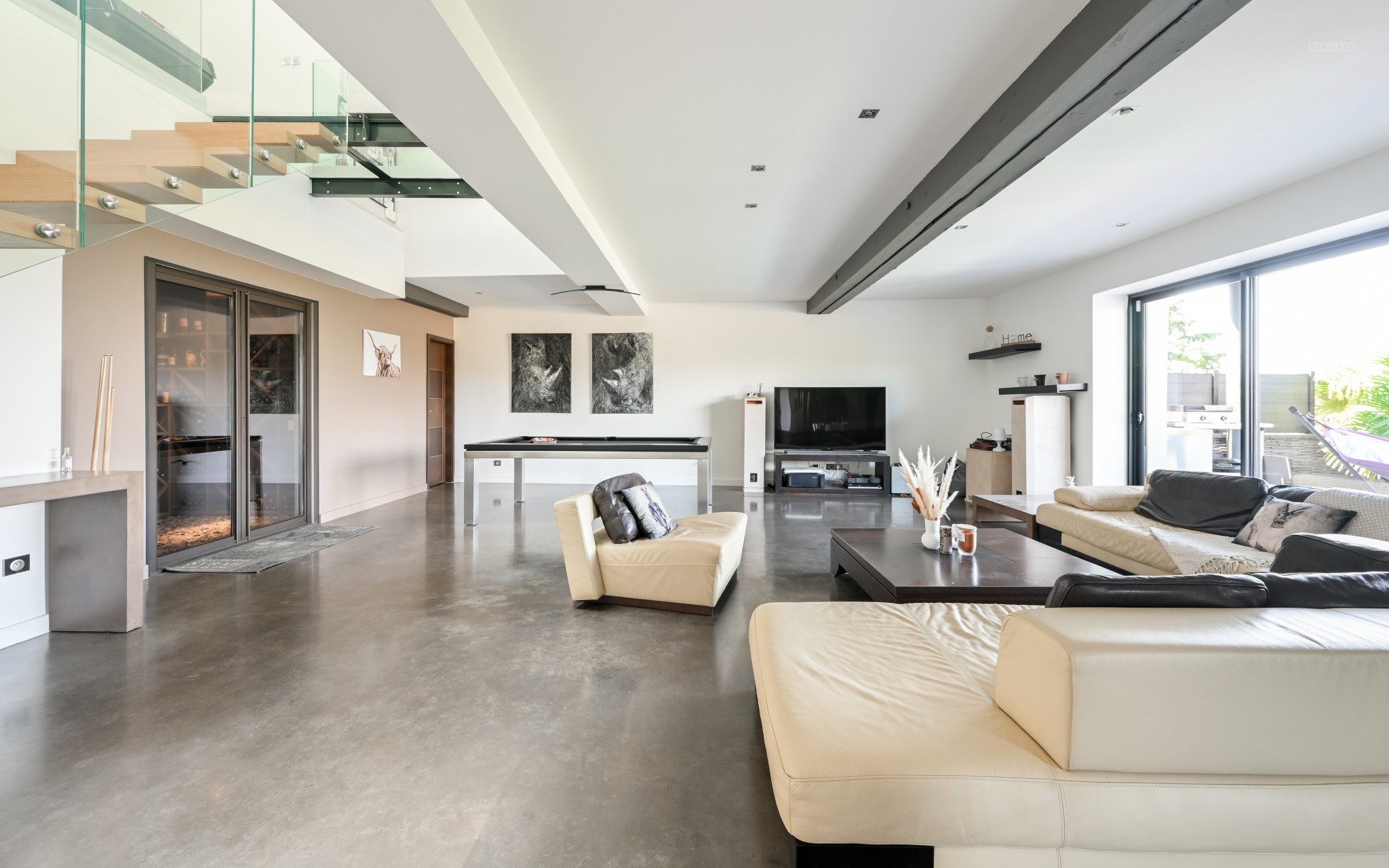 Villa rénovée Champagne-au-Mont-d'Or - 280m2 - Piscine jacuzzi garage vue — photo 3