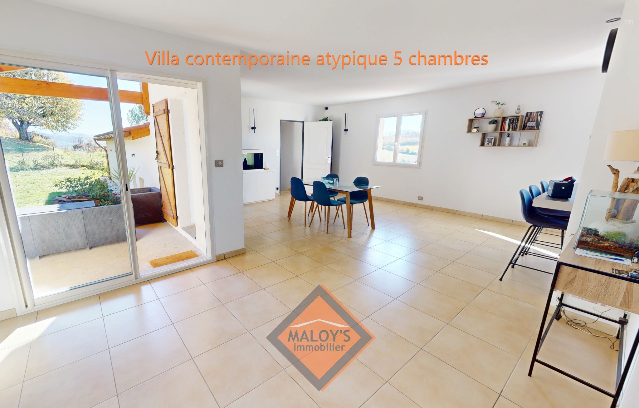 Maison à vendre à Val d oingt, 130 m², 7 pièces – photo 1 sur 20