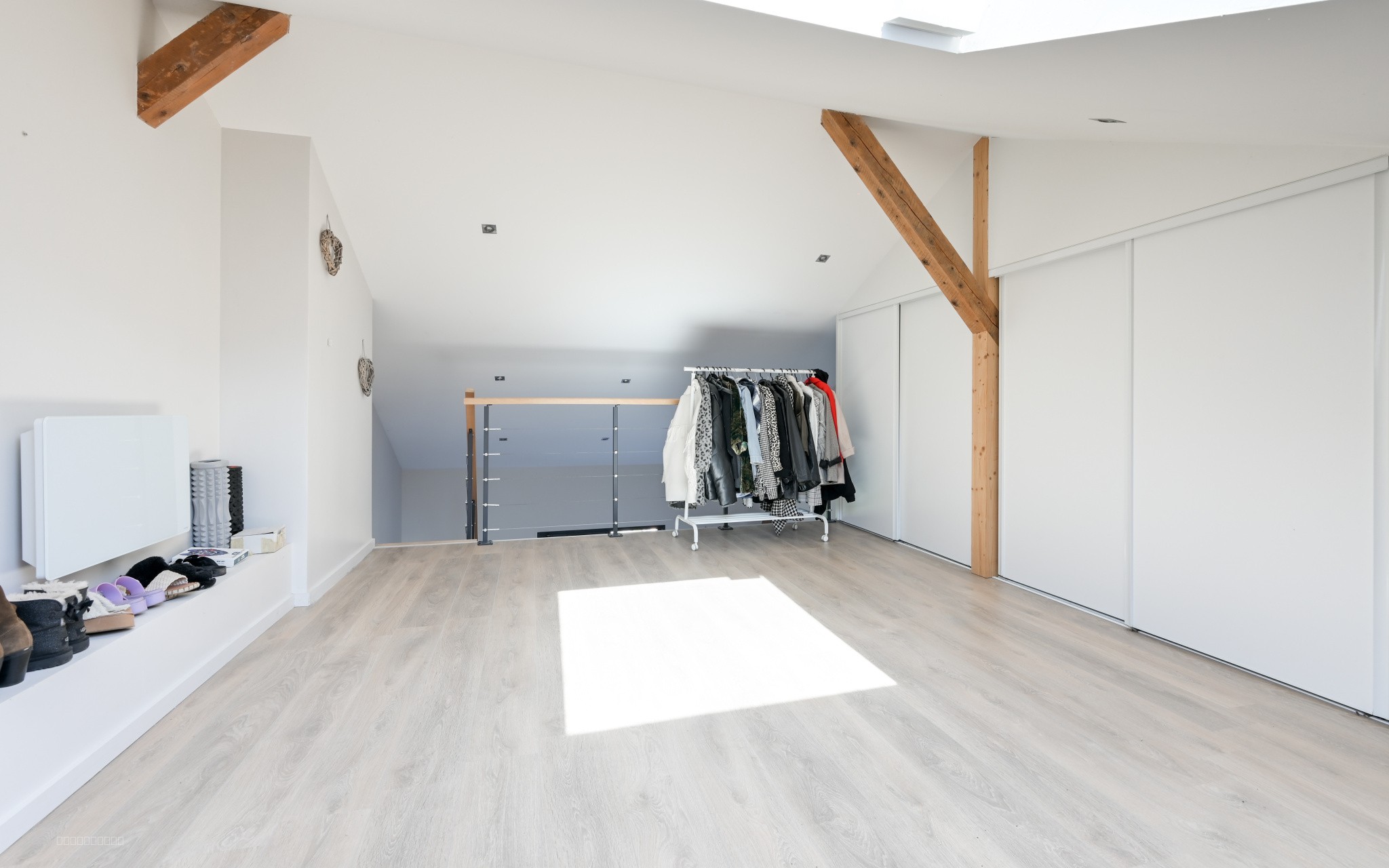 Villa rénovée Champagne-au-Mont-d'Or - 280m2 - Piscine jacuzzi garage vue — photo 18