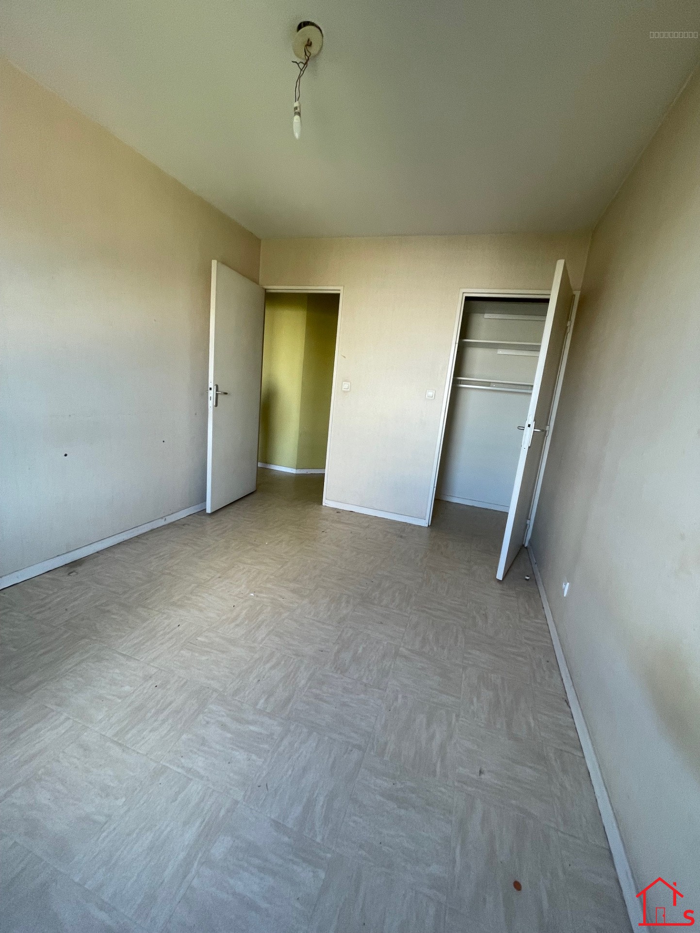 Appartement - LYON 8EME — photo 7