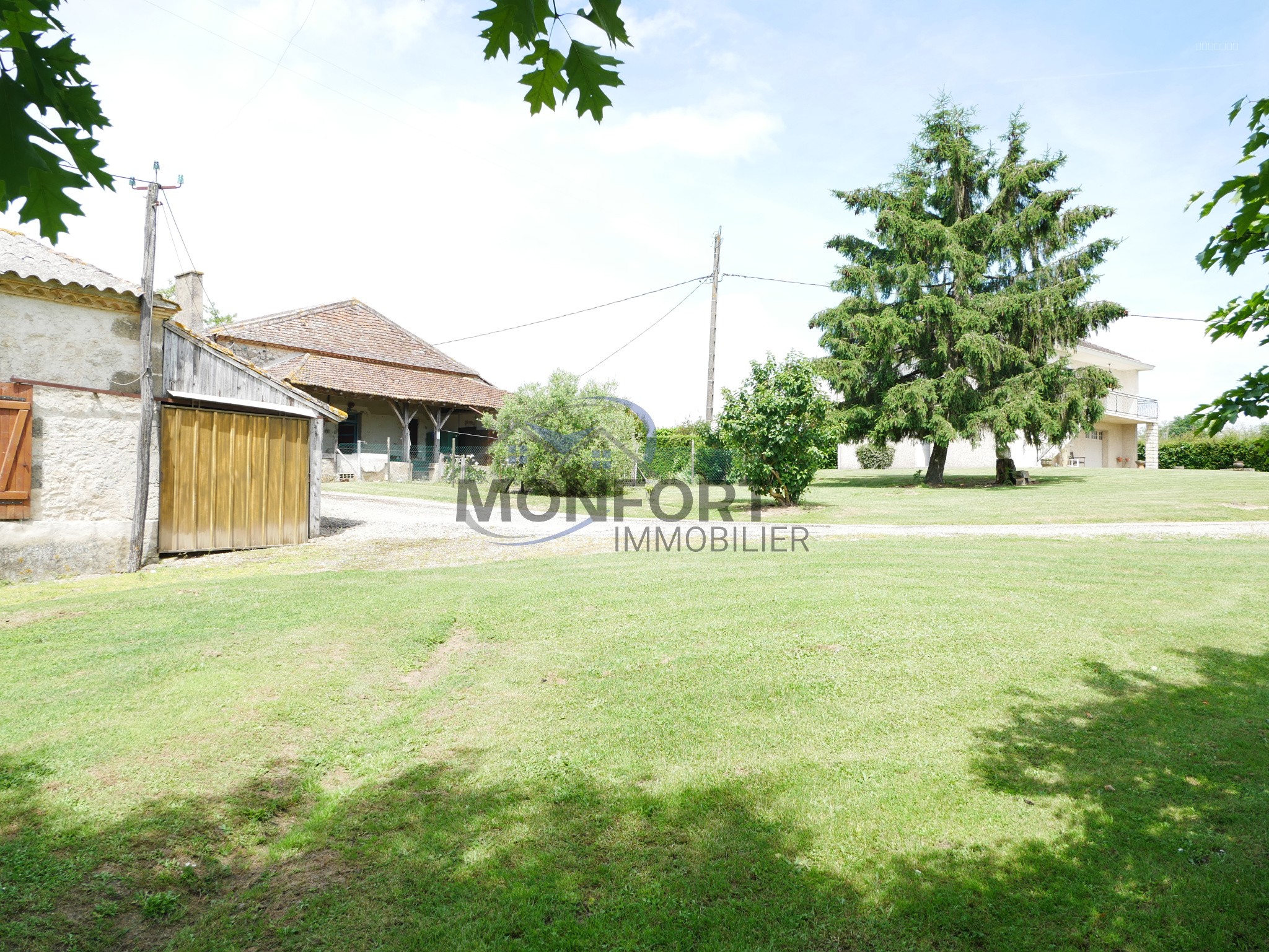 Bien immobilier à vendre à Escassefort, 247 m², 6 pièces – photo 3 sur 20