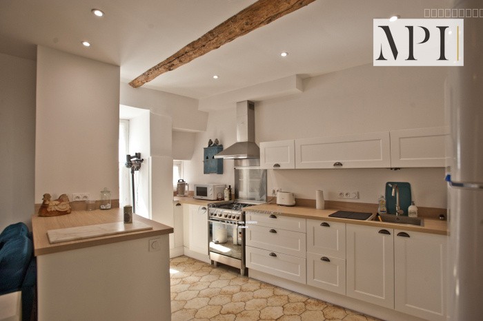 Charmante maison de village - 115 m2 - grand terrasse tropezienne, 4 ch, 2 wc — photo 1