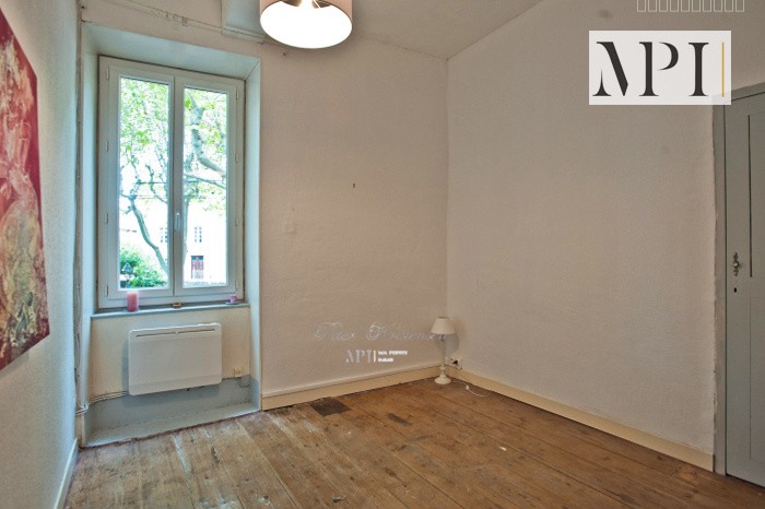 Charmante maison de village - 115 m2 - grand terrasse tropezienne, 4 ch, 2 wc — photo 11