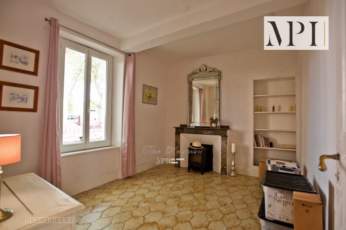 Charmante maison de village - 115 m2 - grand terrasse tropezienne, 4 ch, 2 wc — photo 4