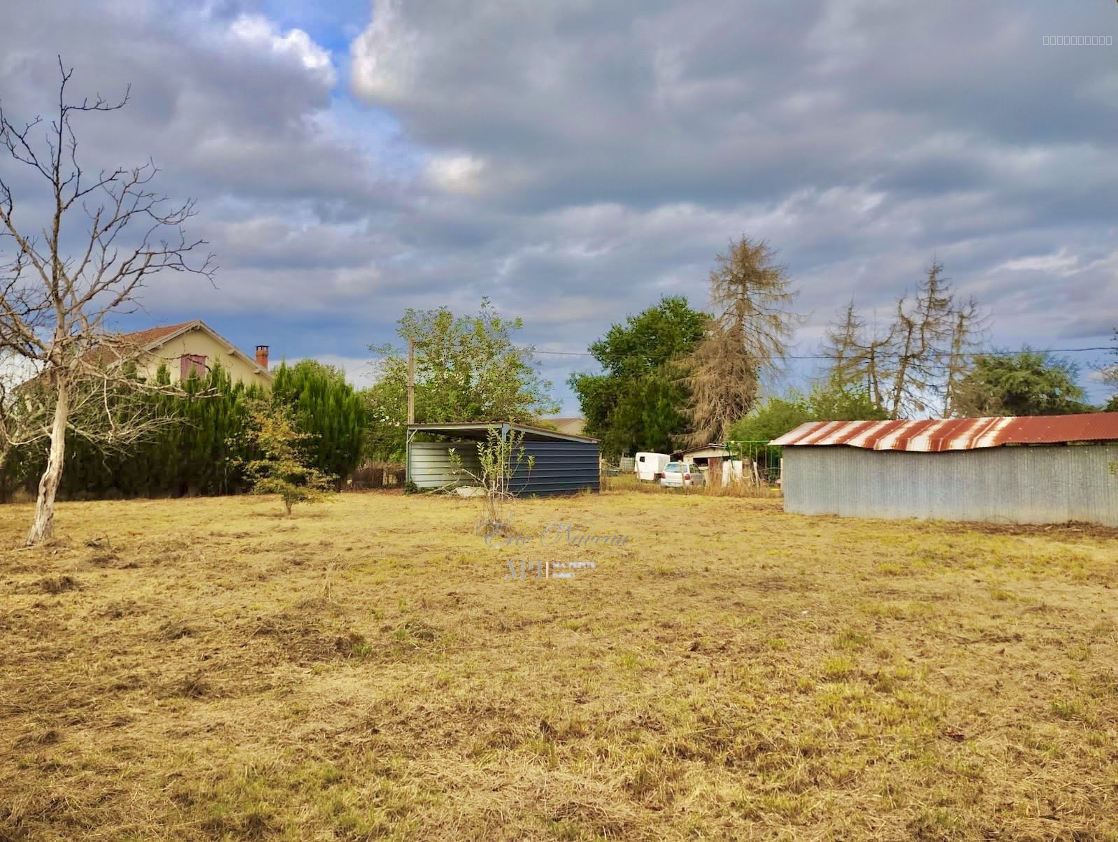 Terrain à construire en vente à Saint-Médard-De-Mussidan — photo 1