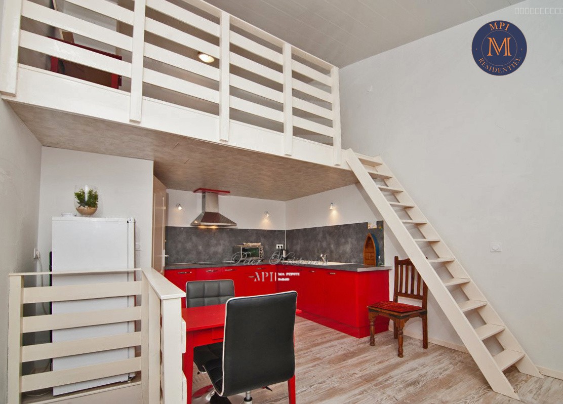 Maison de village - 10 min à l'est de Carcassonne - 41 m2 - 2 etages avec mezzanine — photo 7