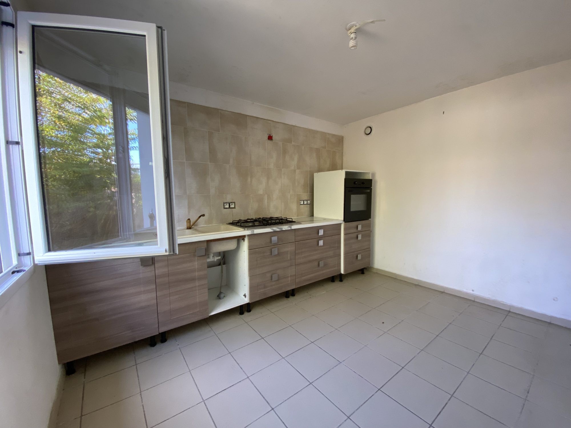 Maison à finir de rénover - Salbris — photo 3