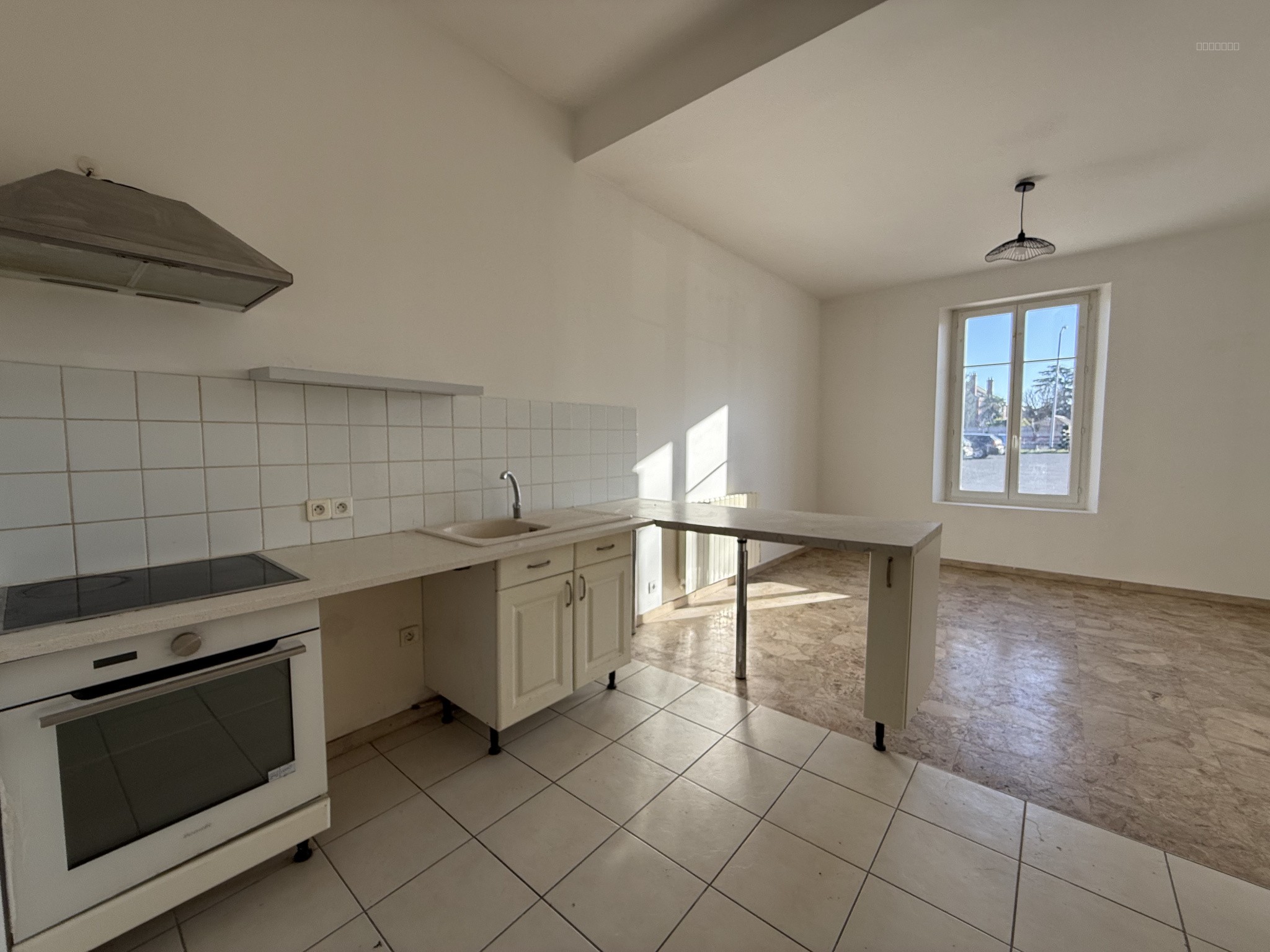 Appartement à louer à Salbris, 15,68 m², 3 pièces – photo 1 sur 4