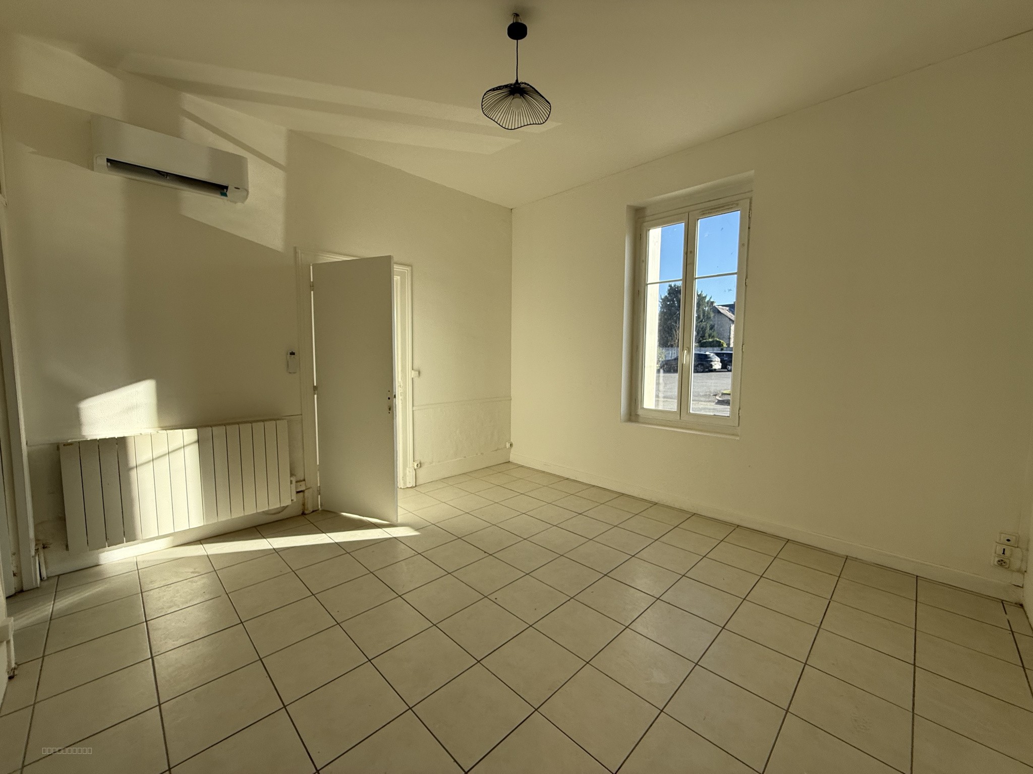Appartement à louer à Salbris, 15,68 m², 3 pièces – photo 2 sur 4