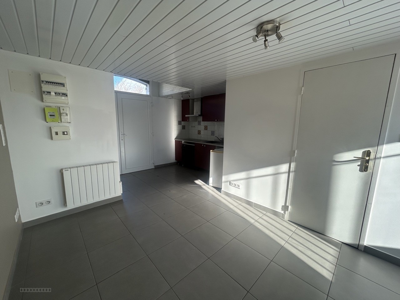 Immeuble à vendre à Montaignac st hippolyte, 151 m² – photo 2 sur 8