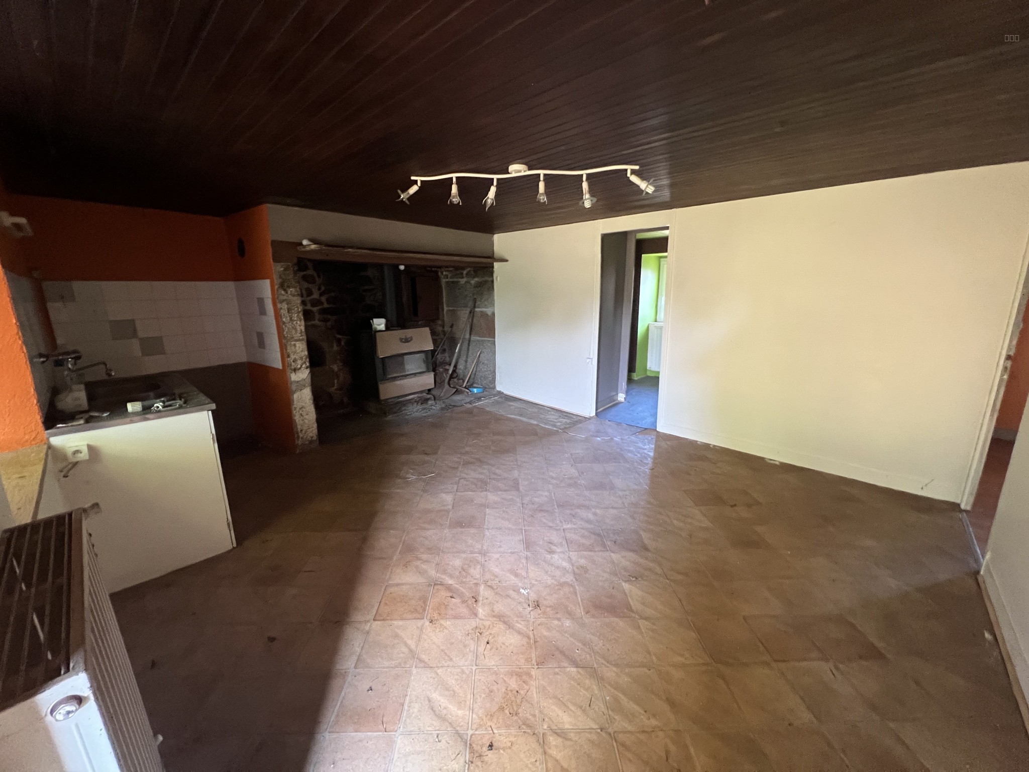 Maison à vendre à Moustier ventadour, 60 m², 3 pièces – photo 3 sur 6