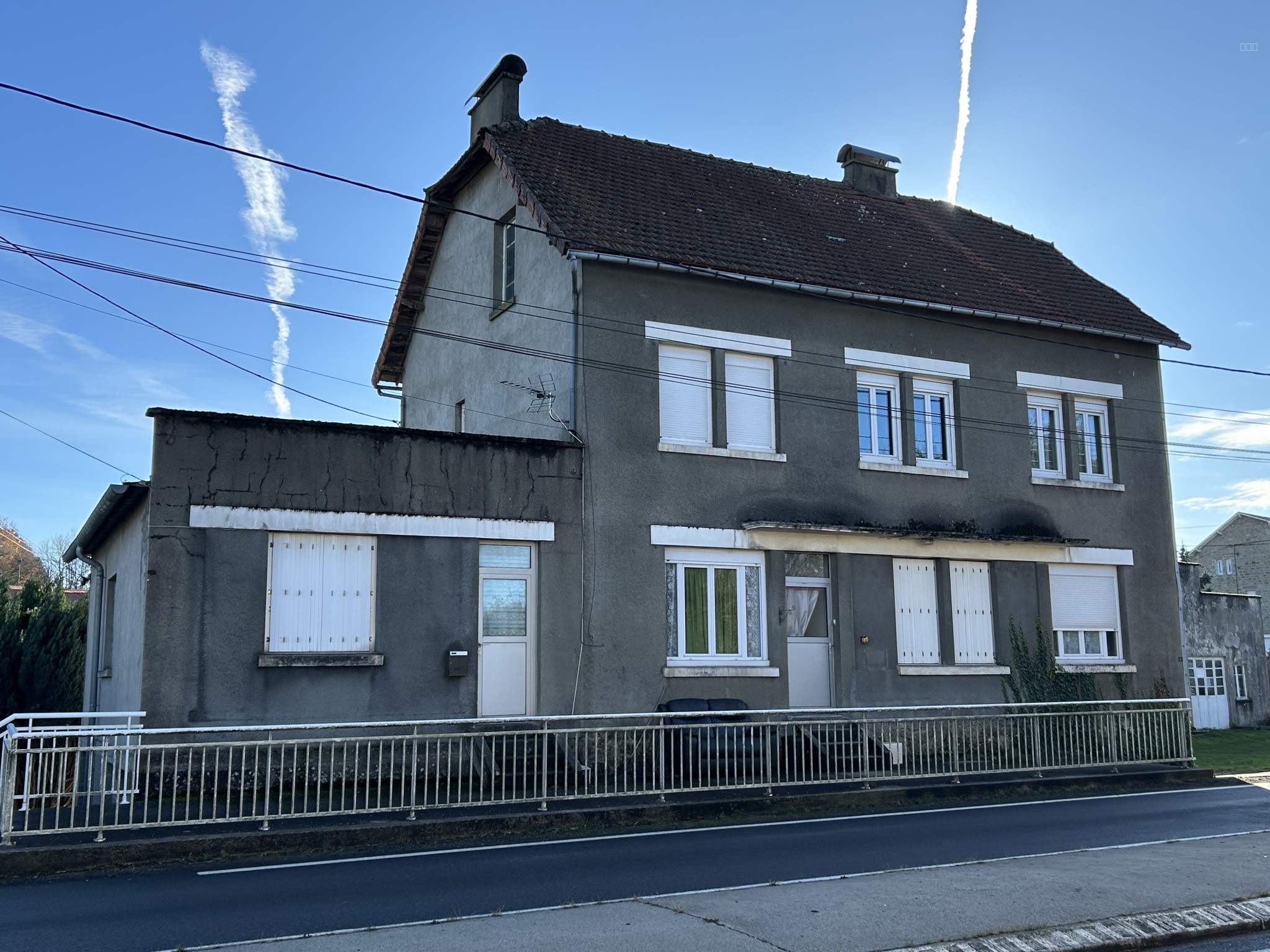 Immeuble à vendre à Montaignac st hippolyte, 96 m² – photo 1 sur 15
