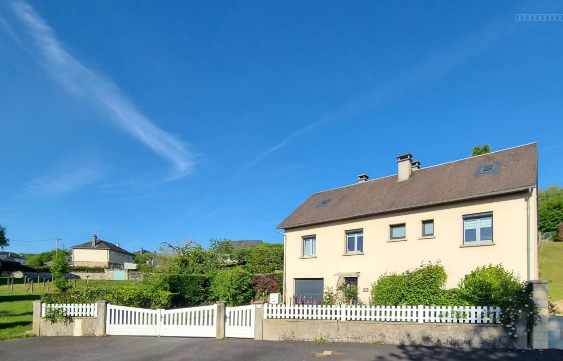 Maison à vendre à Egletons, 30 m², 5 pièces – photo 1 sur 10