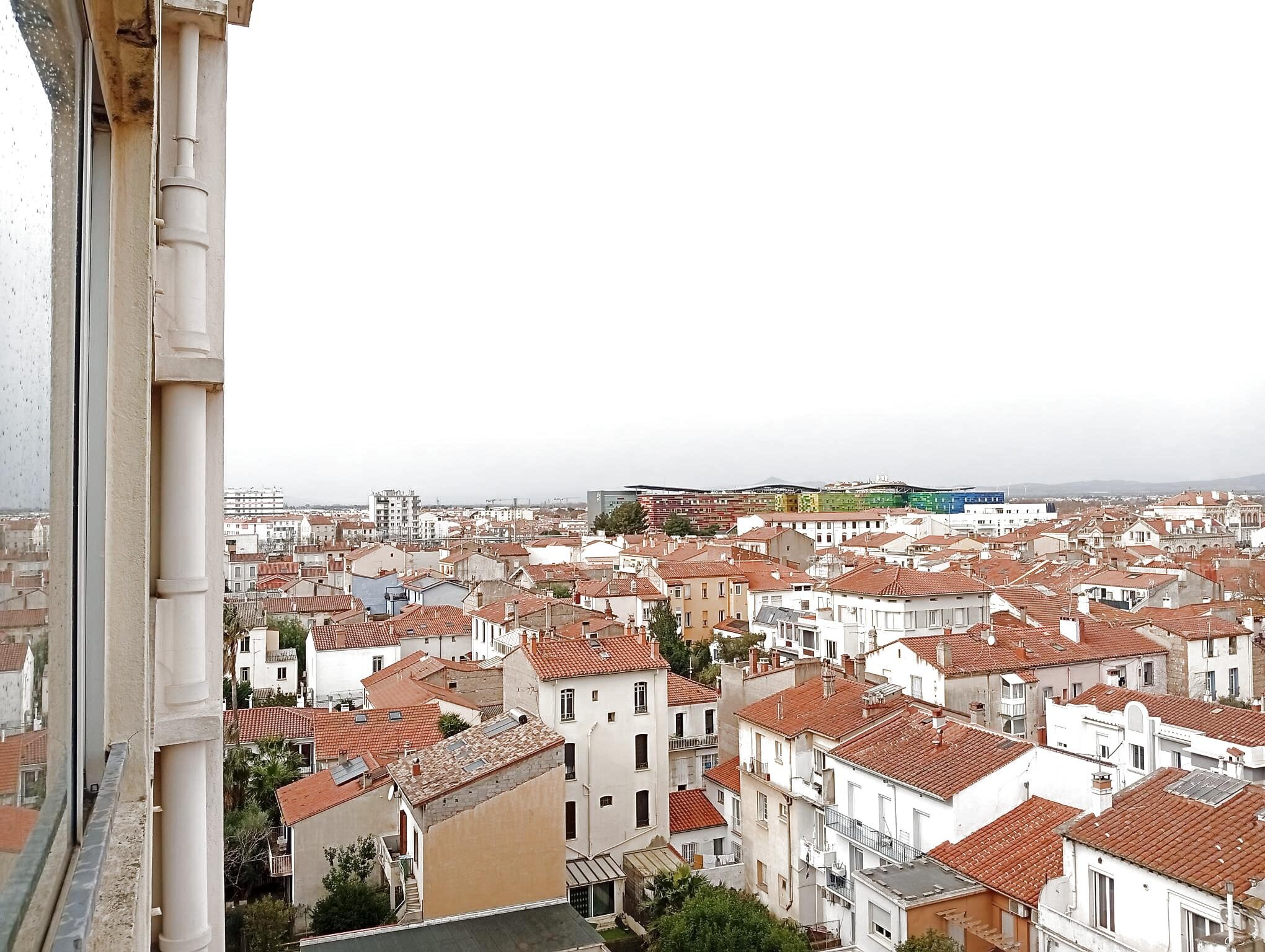 A Perpignan - Appartement T3 Refait à neuf - 56m2 - Avec garage - 130000 € vue sur le Canigou — photo 17