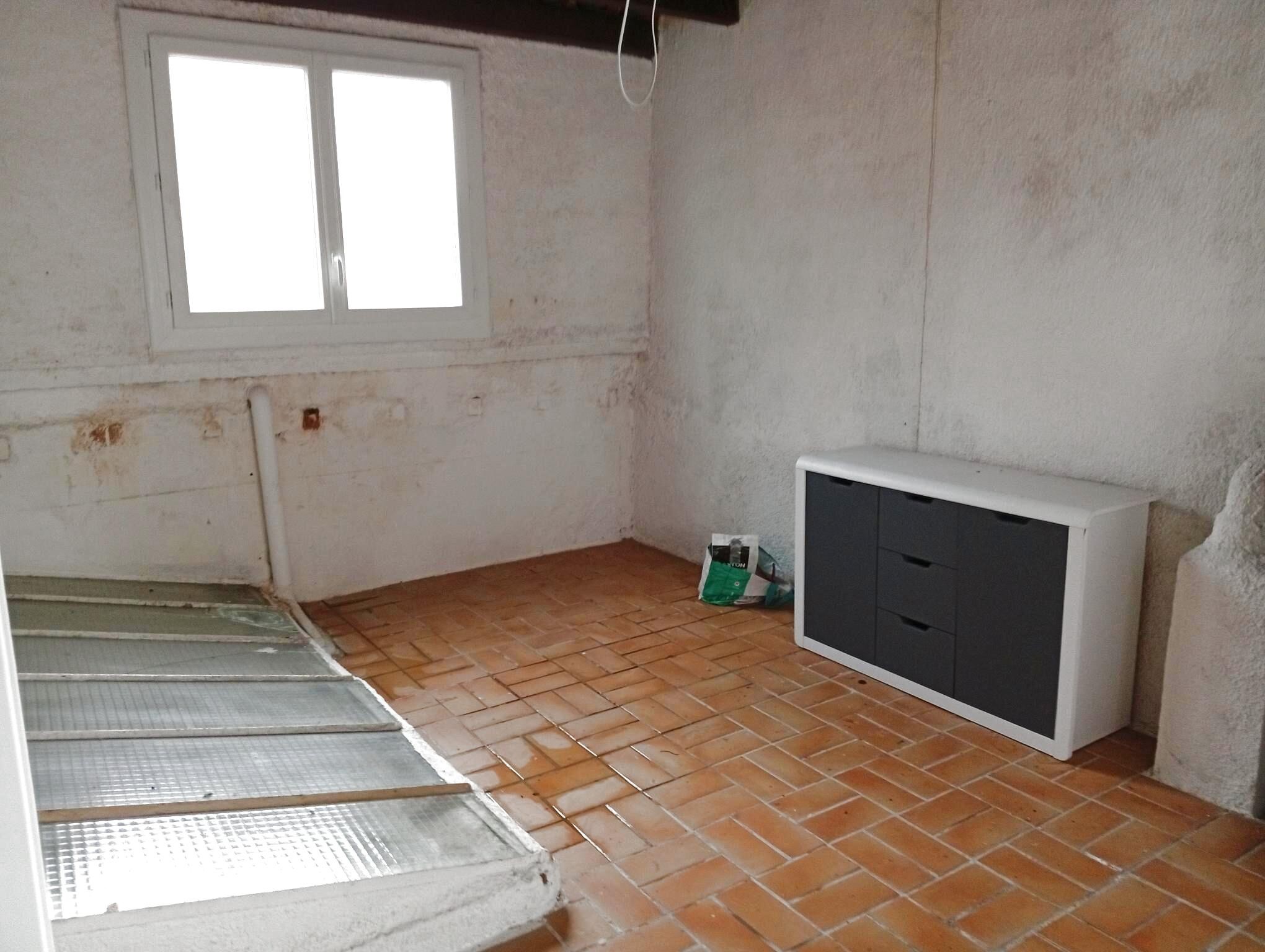 Maison de ville T5 à Perpignan Sainte Guaudérique, Opportunité rare à 130000€ — photo 3