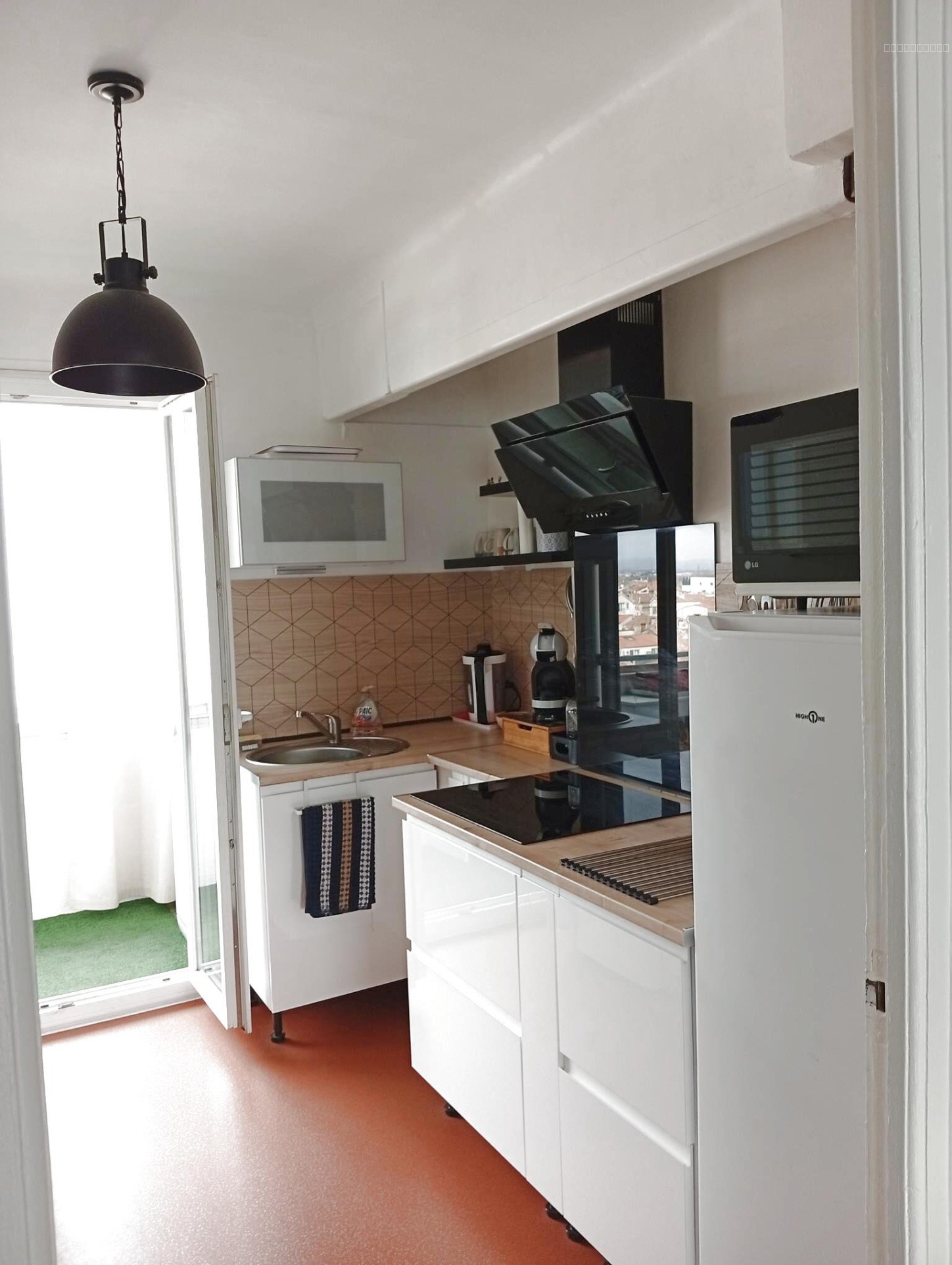 A Perpignan - Appartement T3 Refait à neuf - 56m2 - Avec garage - 130000 € vue sur le Canigou — photo 7