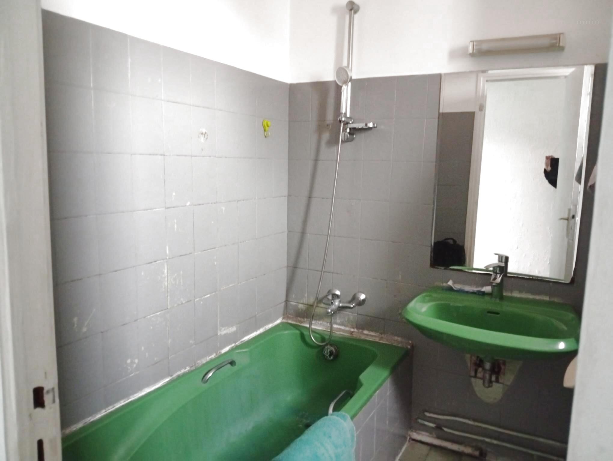 Maison de ville T5 à Perpignan Sainte Guaudérique, Opportunité rare à 130000€ — photo 9