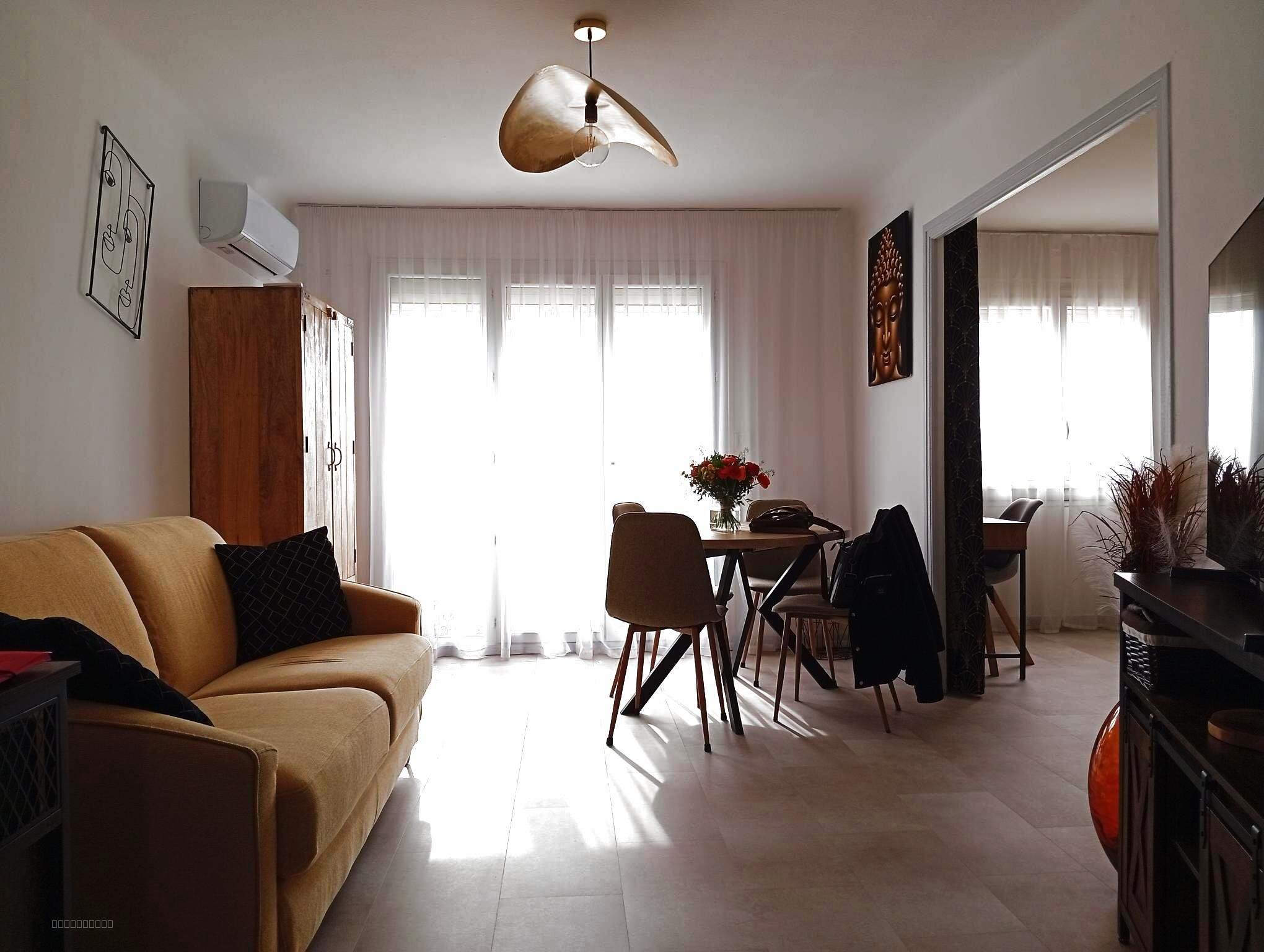 A Perpignan - Appartement T3 Refait à neuf - 56m2 - Avec garage - 130000 € vue sur le Canigou — photo 4