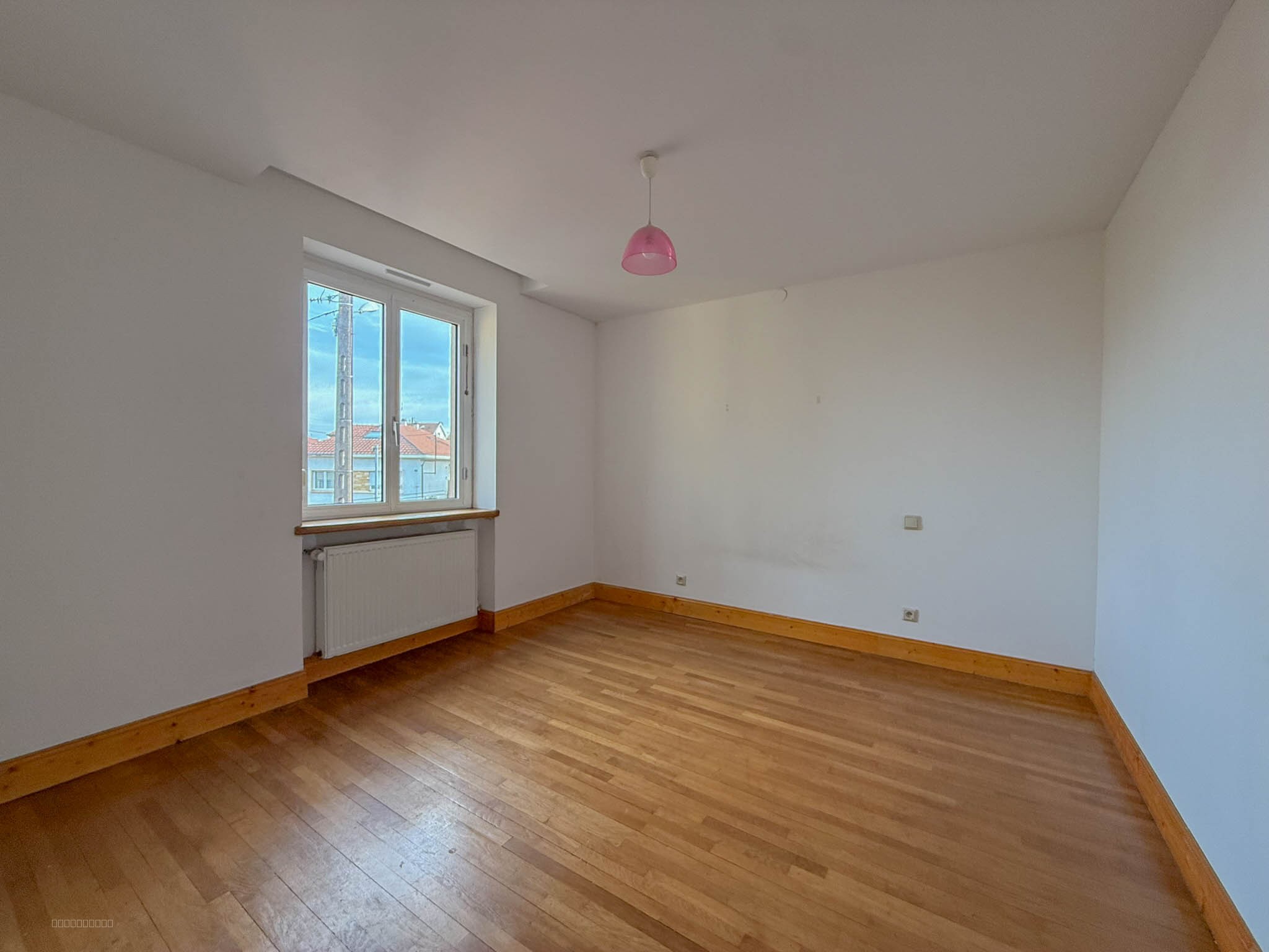 Au centre ville de Jarny - nous vous proposons cet — photo 6