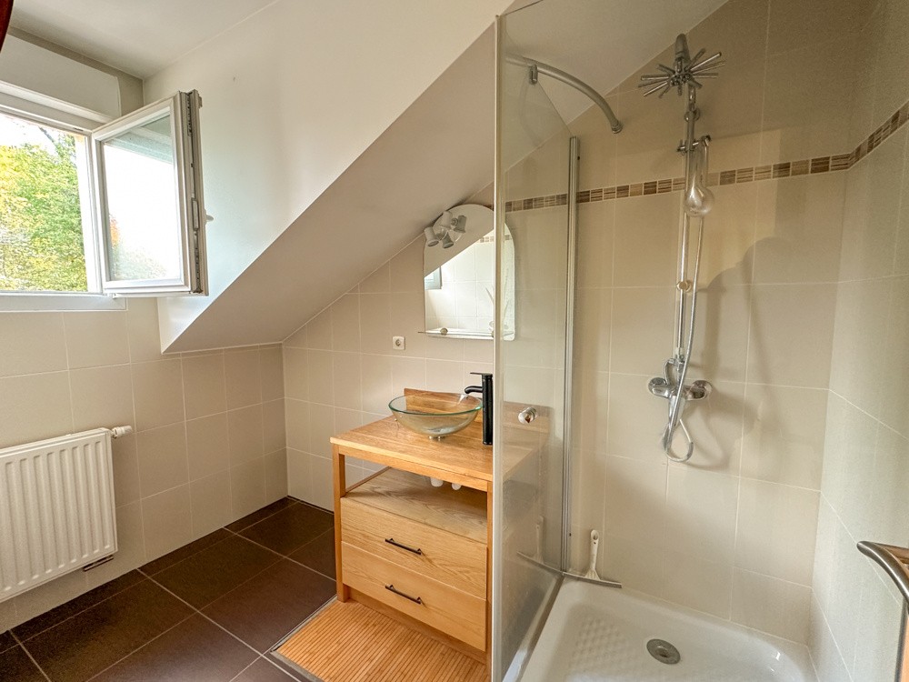 Maison à Corny-Sur-Moselle avec Cabinet de l'Ile — photo 9