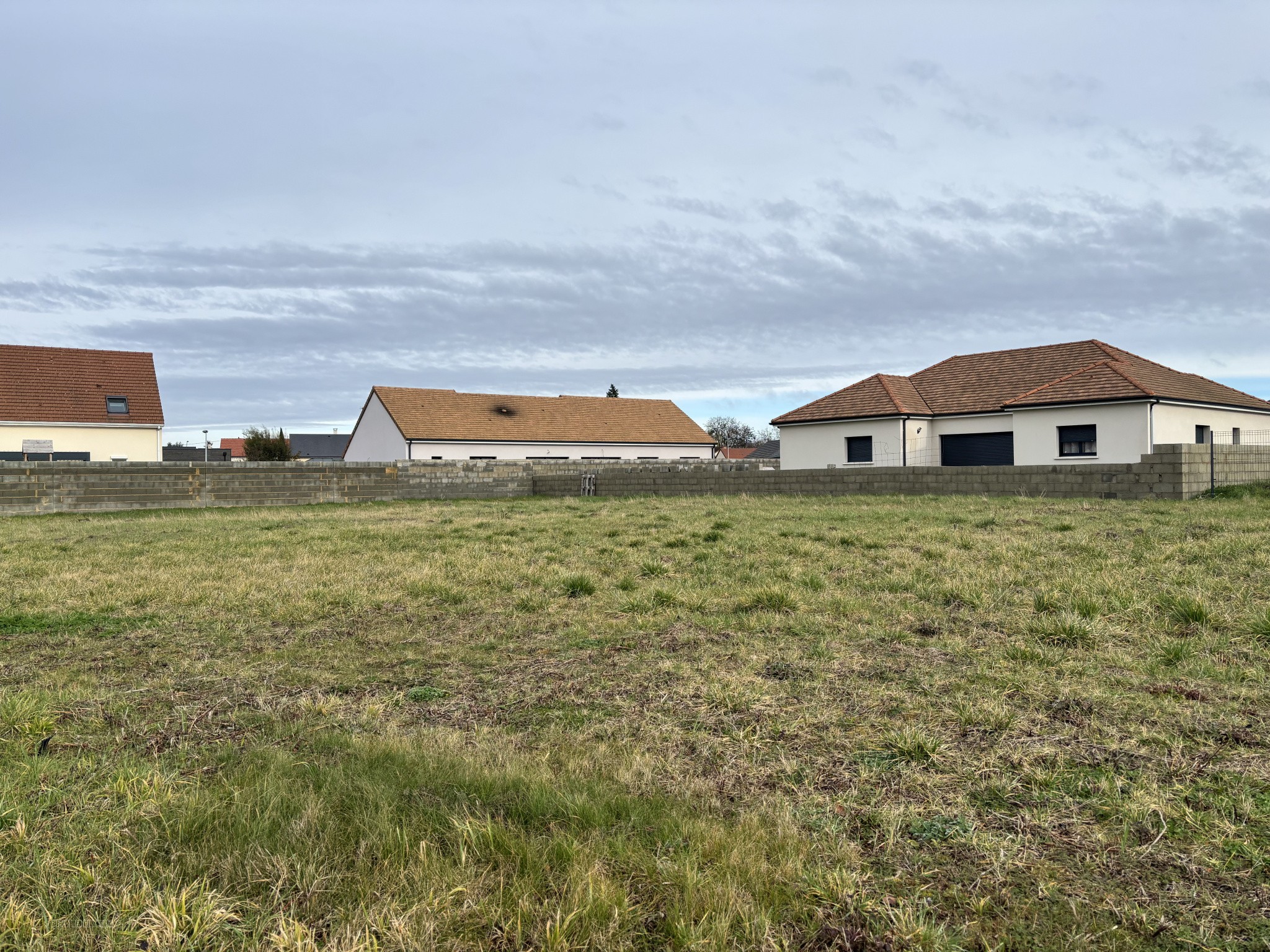 Terrain à vendre à Chatellerault, 721 m² – photo 2 sur 4