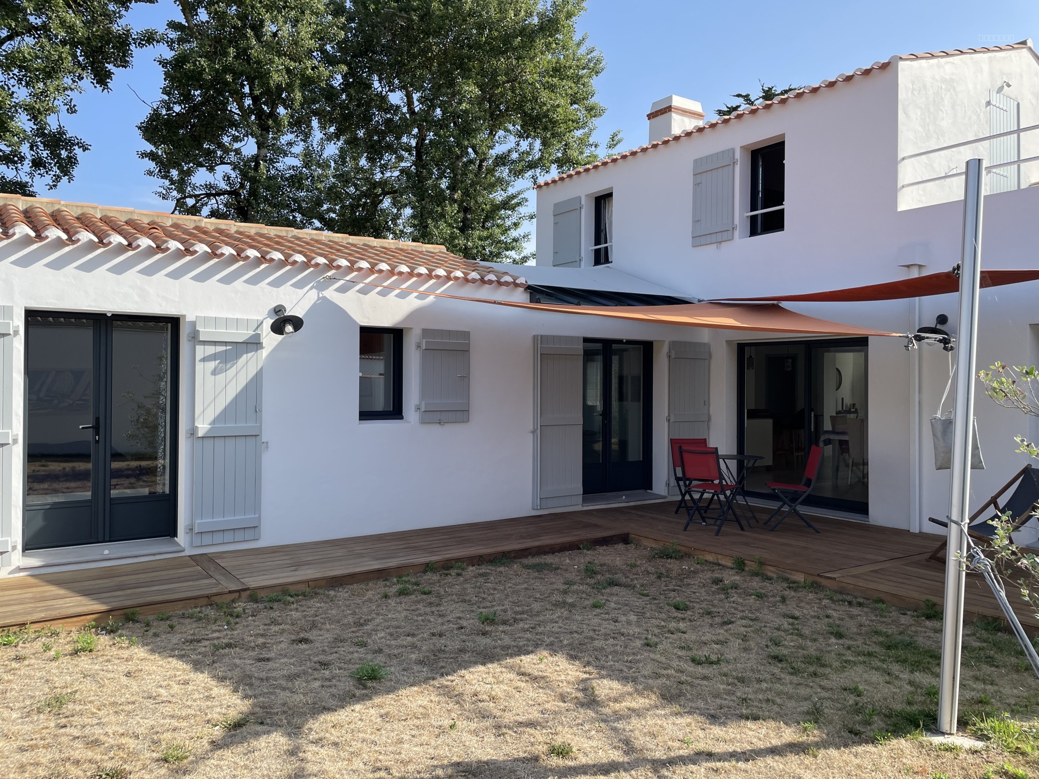 Maison à vendre à Barbatre, 57,6 m², 4 pièces – photo 1 sur 20