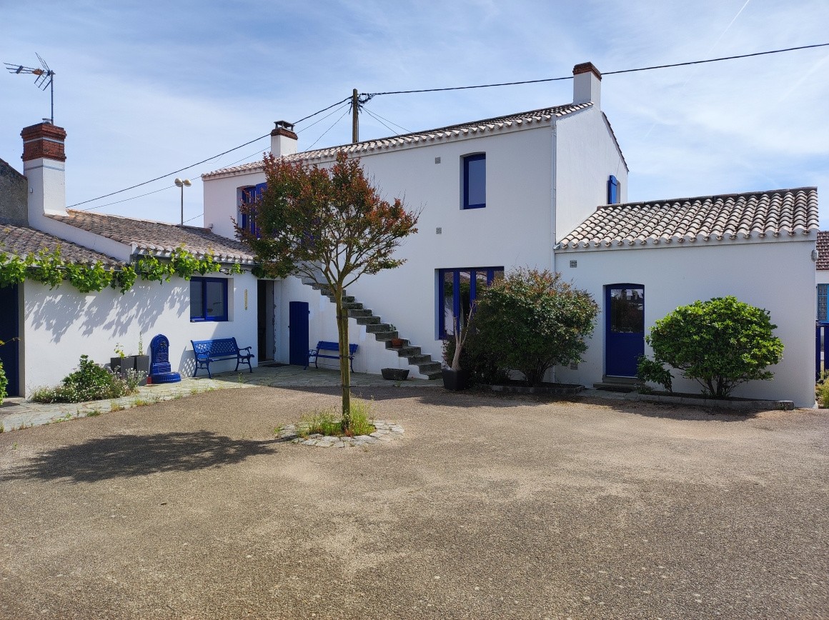 Maison à vendre à Noirmoutier en l ile, 81 m², 4 pièces – photo 1 sur 14