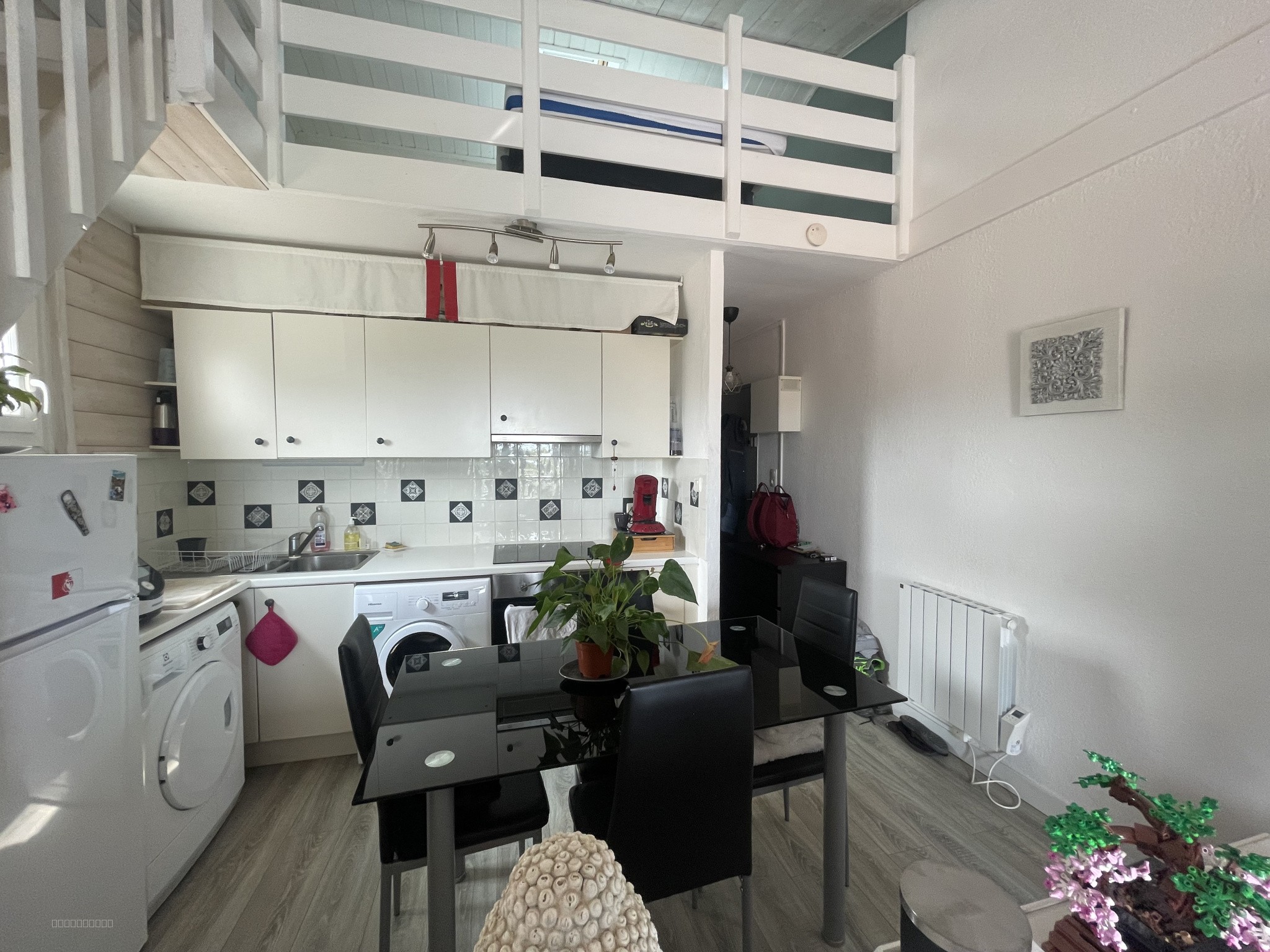 Appartement à vendre à La gueriniere, 395 m², 3 pièces – photo 2 sur 5