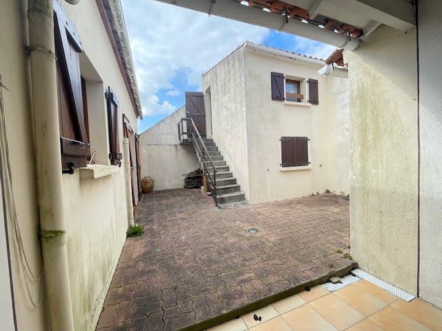 Maison à vendre à La gueriniere, 200 m², 5 pièces – photo 3 sur 14