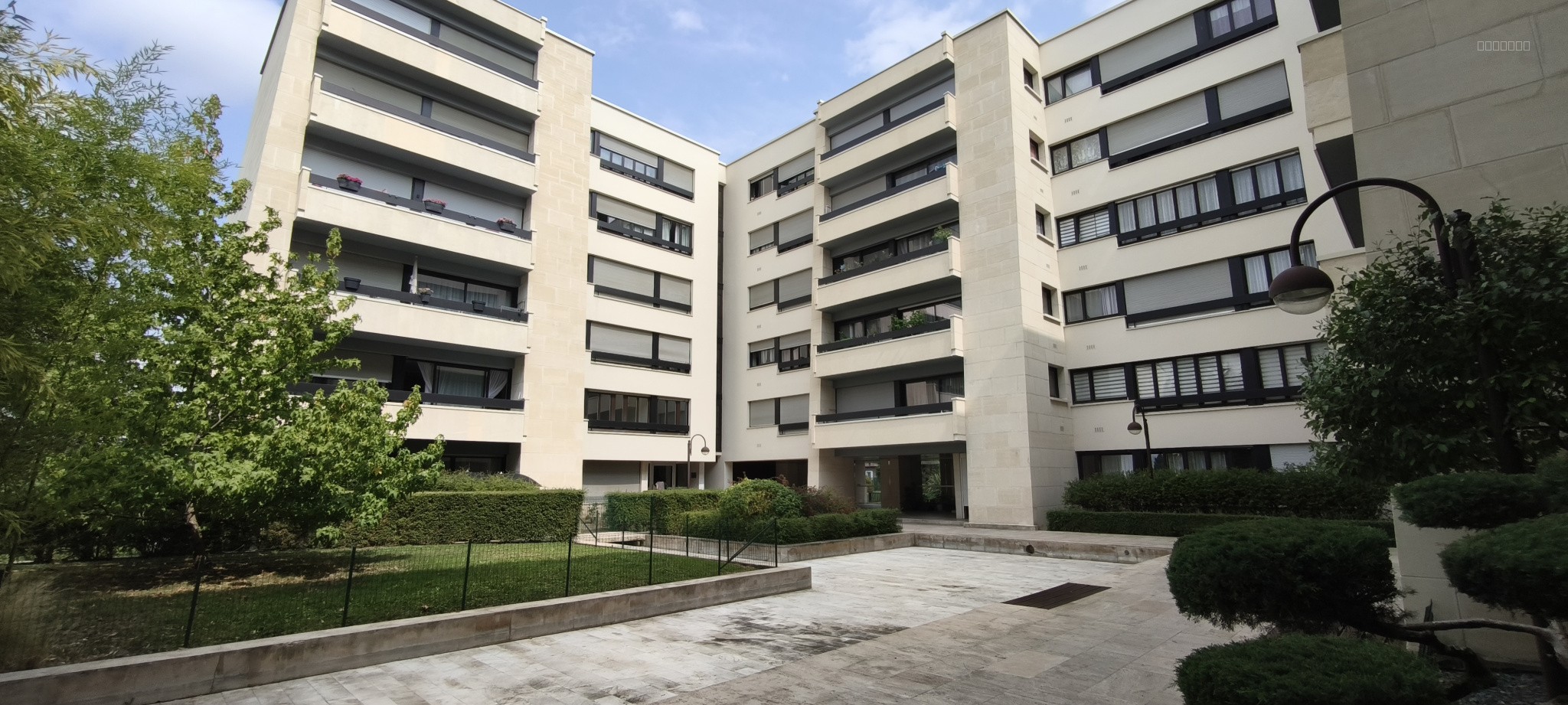 Appartement à vendre à Franconville, 52 m², 2 pièces – photo 1 sur 9