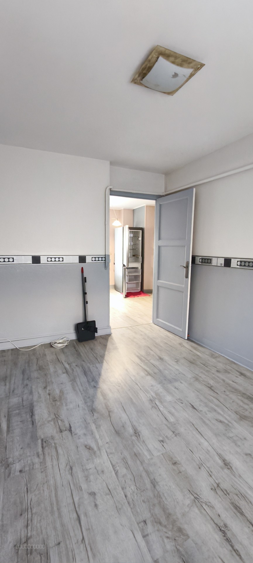 T3 lumineux de 45 m2   Résidence fermée et verdoyante   Conflans-Sainte-Honorine — photo 8