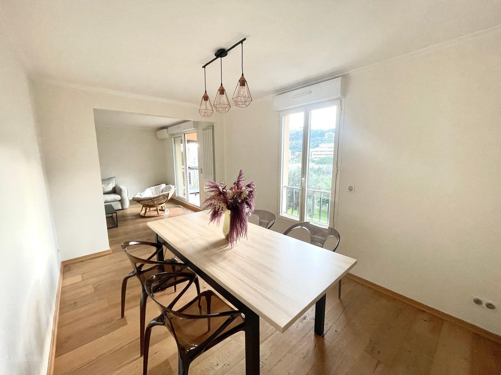 Appartement à vendre à Bastia, 94,19 m², 5 pièces – photo 2 sur 15
