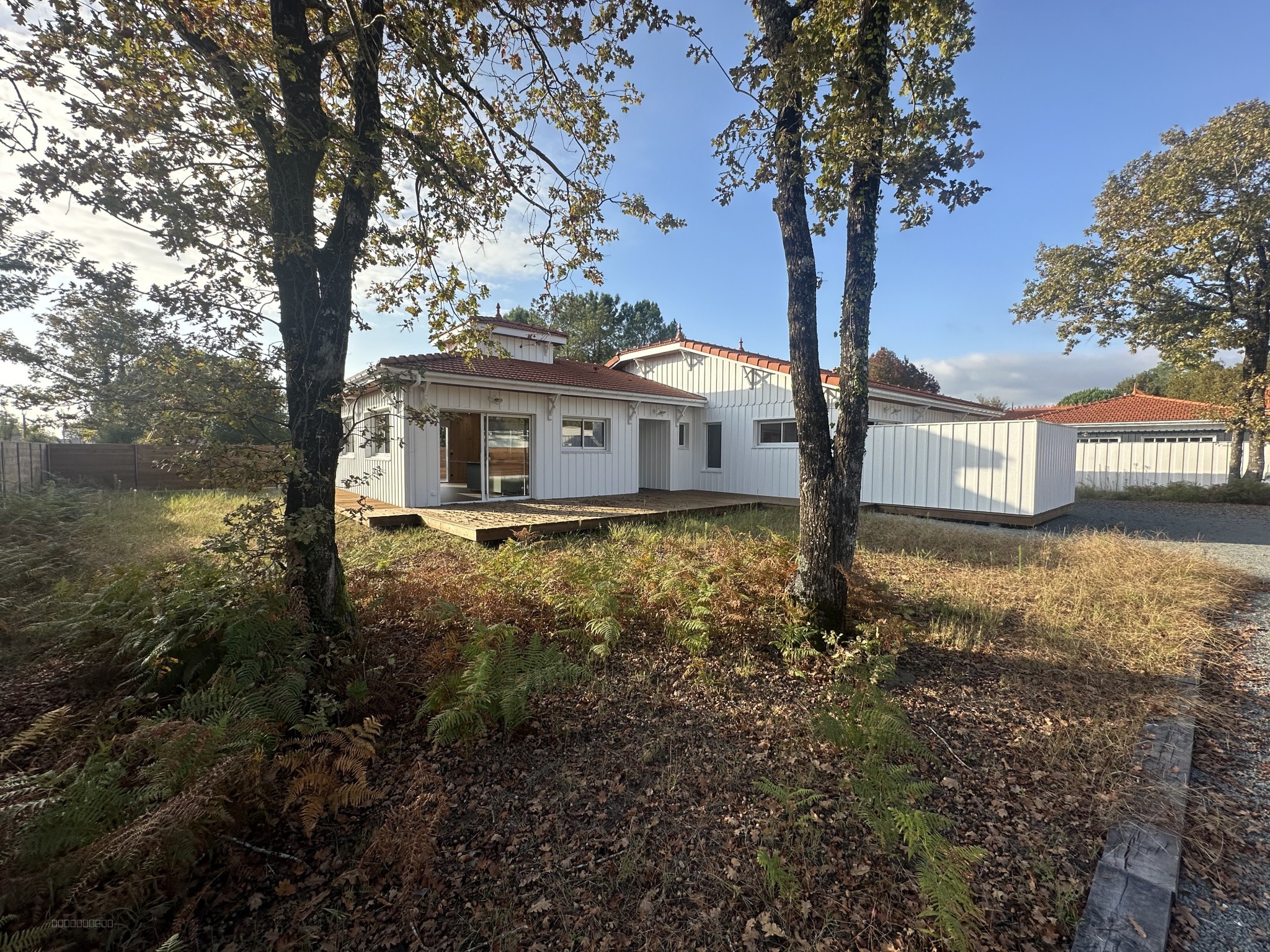 Villa à vendre à Ares, 172 m², 5 pièces – photo 2 sur 4