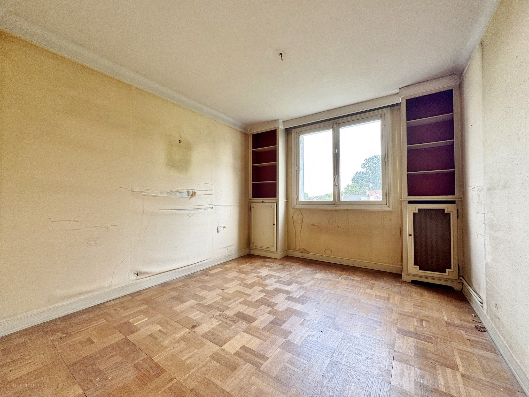 Appartement Etage Elévé avec Travaux. — photo 6
