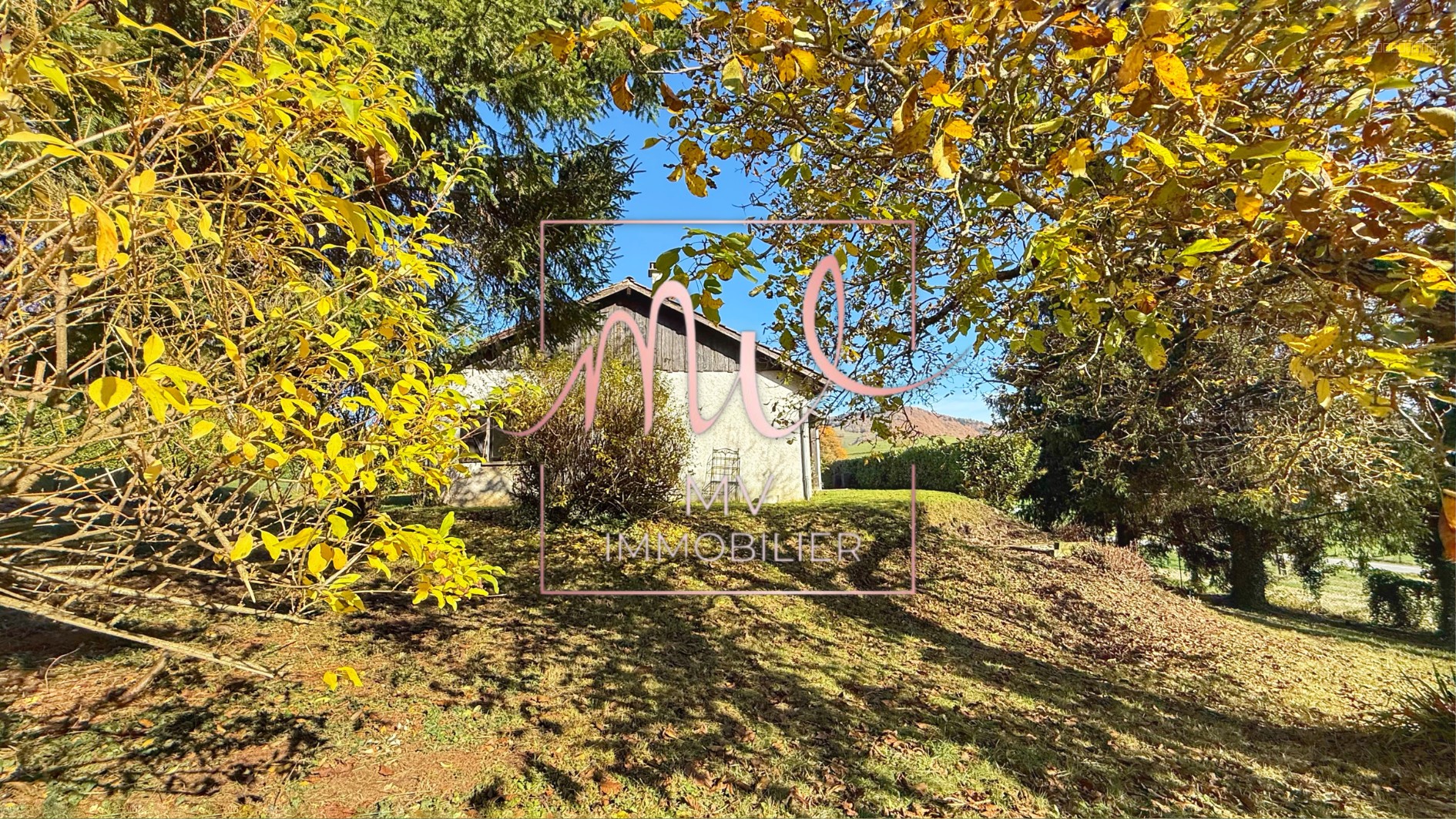 Maison à vendre à Voiron, 105 m², 4 pièces – photo 1 sur 17