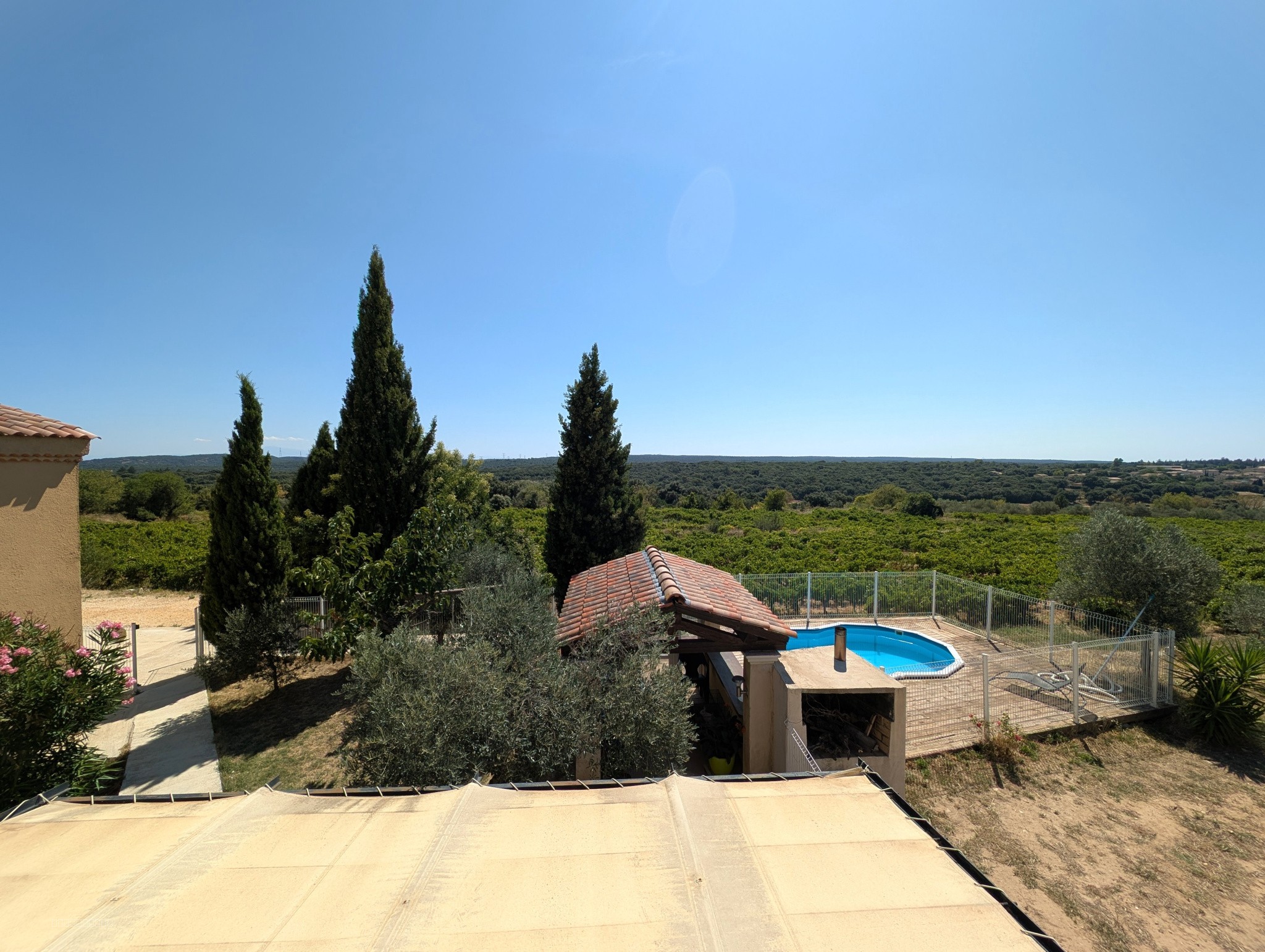Bien immobilier à vendre à Pouzilhac, 169 m², 5 pièces – photo 2 sur 4