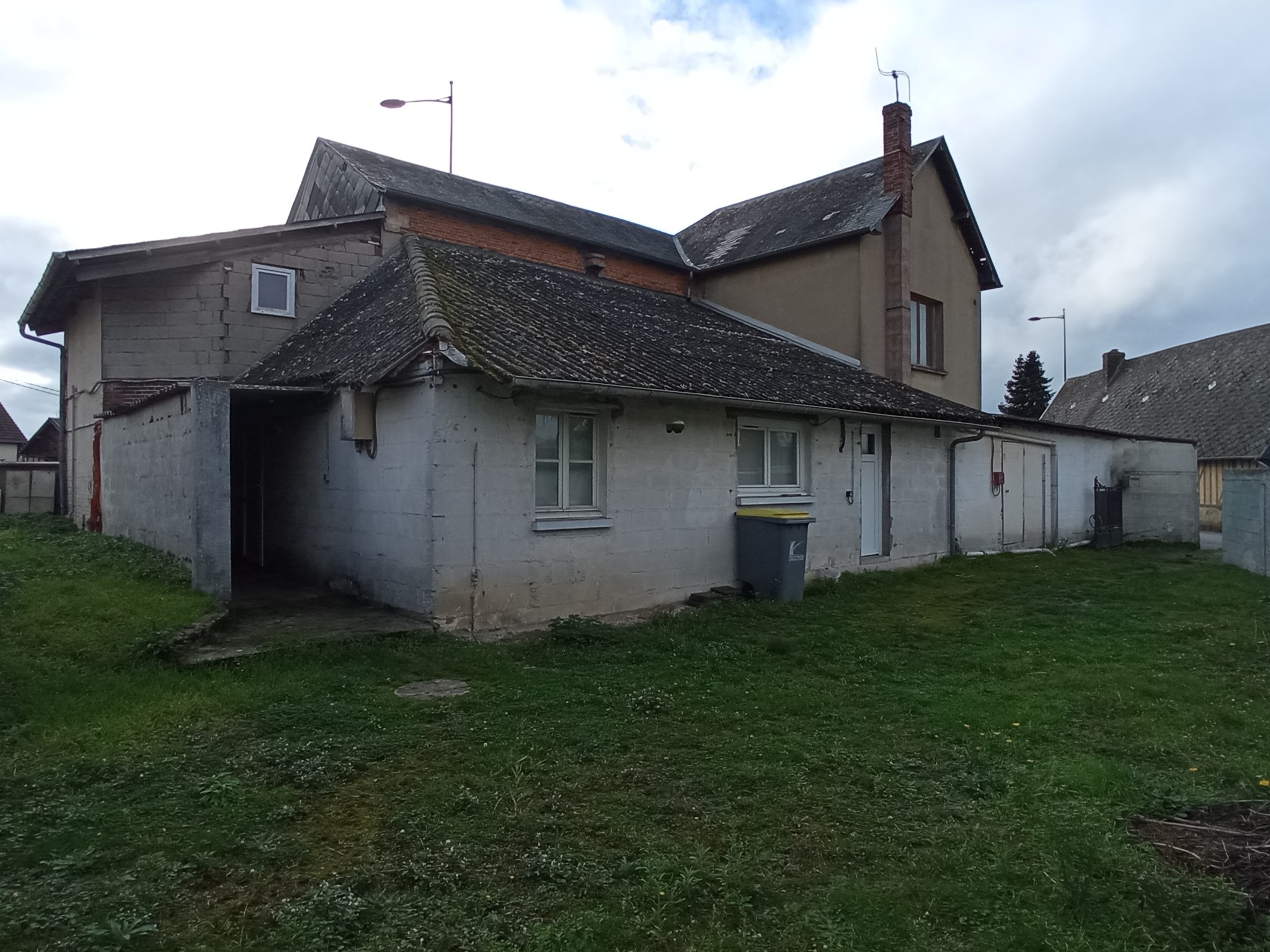 Immeuble à vendre à Le neubourg, 332 m² – photo 3 sur 15