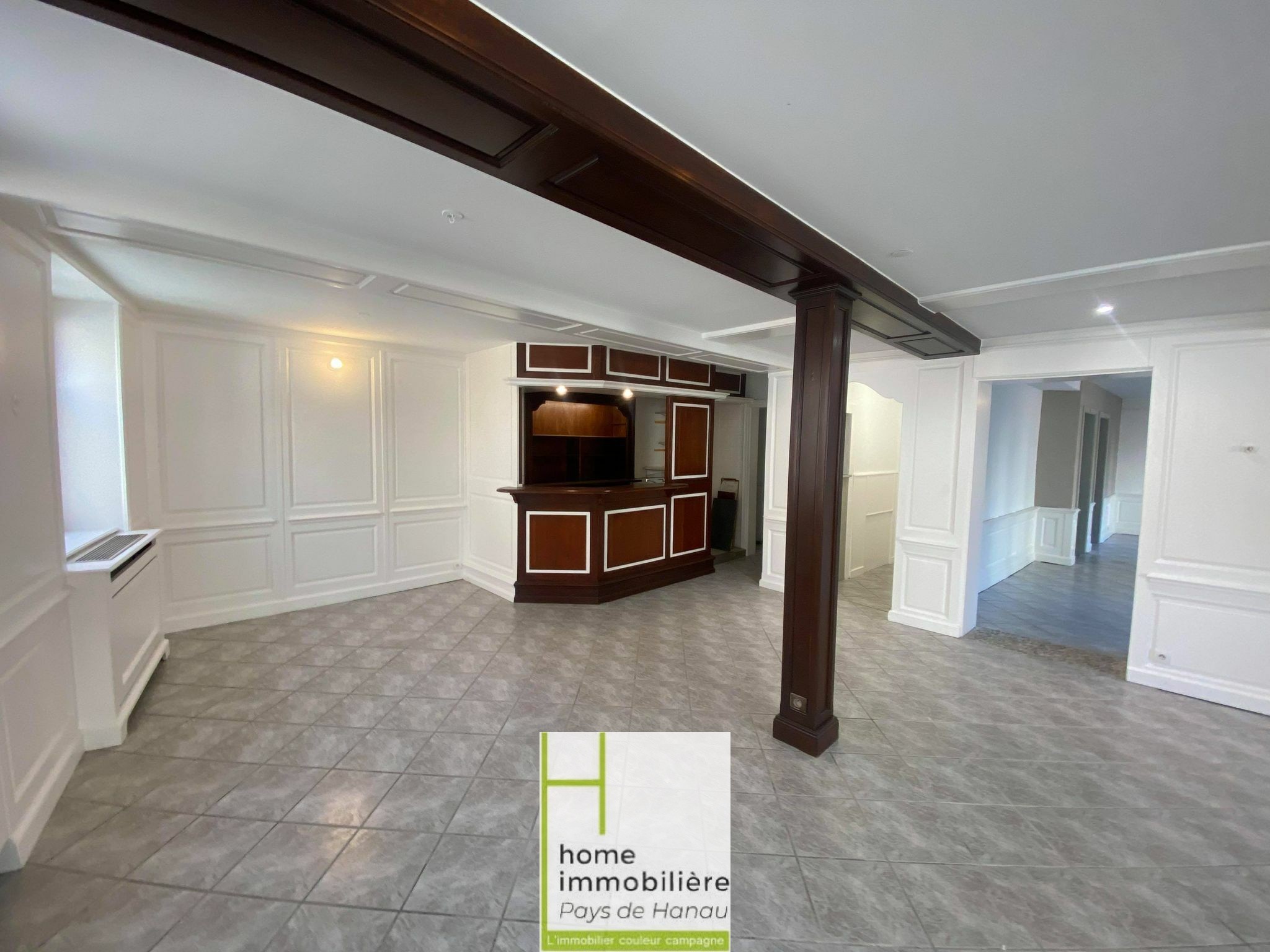Local commercial 145 m2 - VAL DE MODER — photo 4